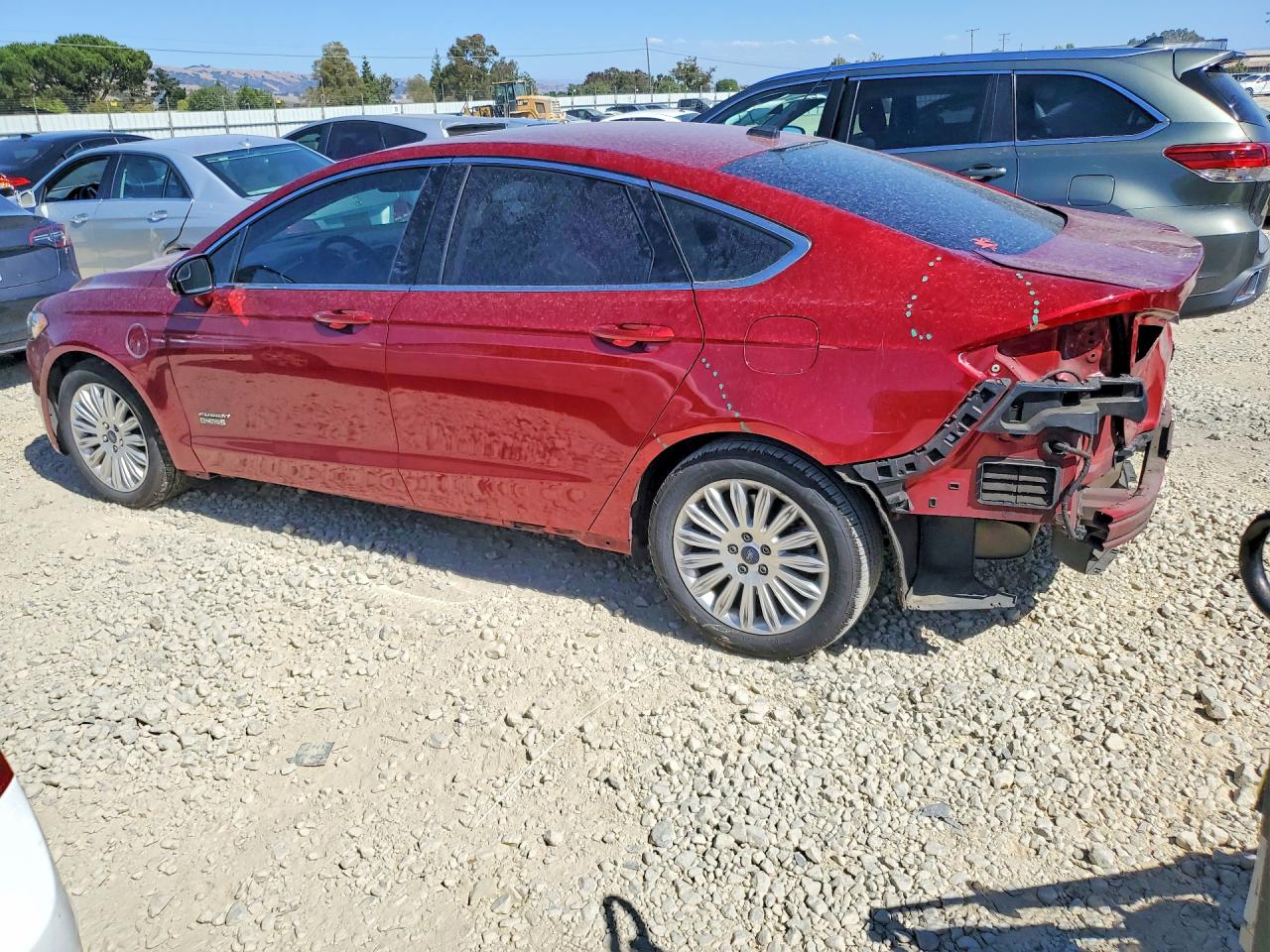 2014 Ford Fusion Se Phev Красный vin: 3FA6P0PU6ER269762