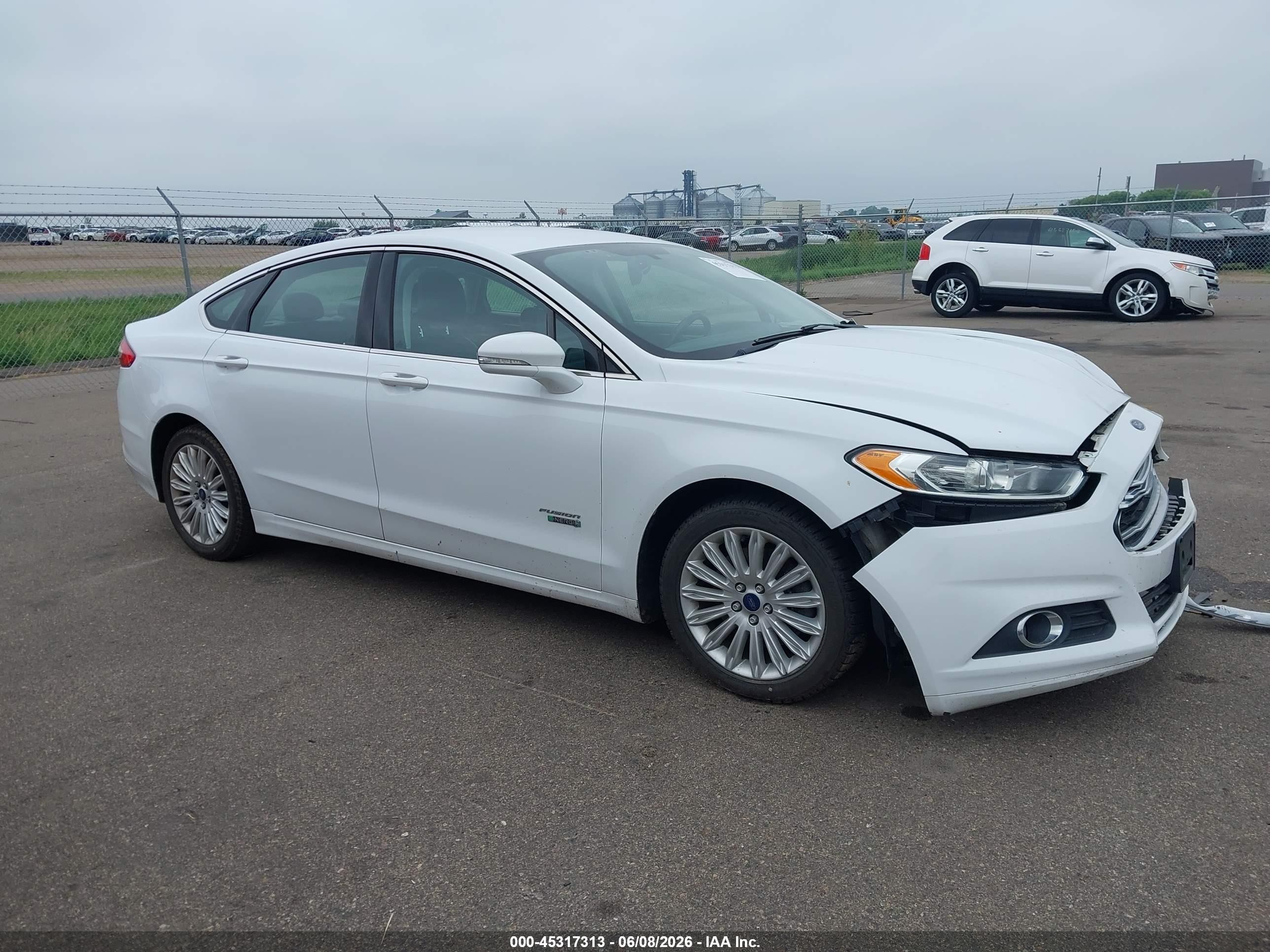 2014 Ford Fusion Energi Se Luxury Белый vin: 3FA6P0PU6ER299022