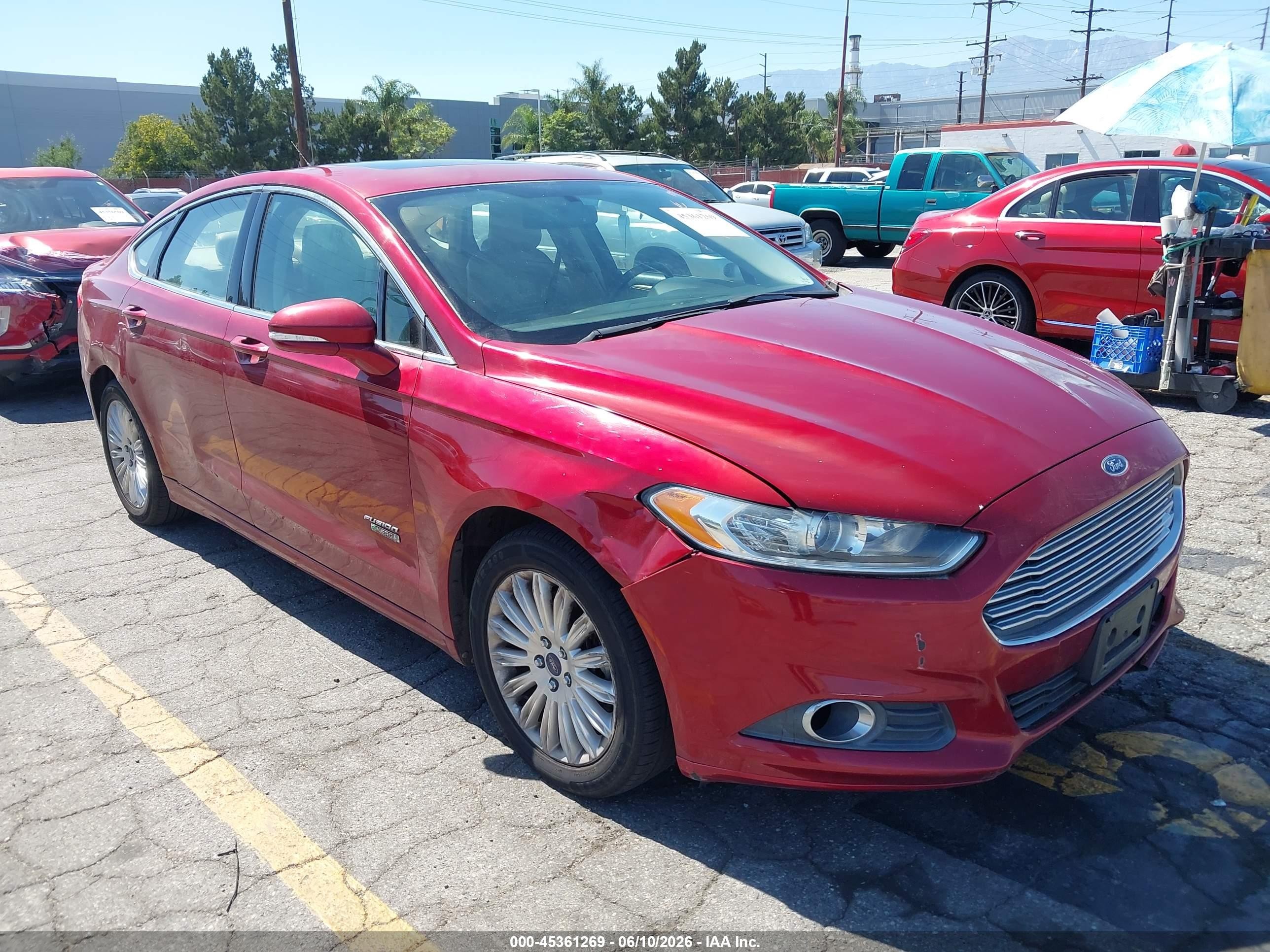 2013 Ford Fusion Energi Se Luxury Burgundy vin: 3FA6P0PU8DR351622