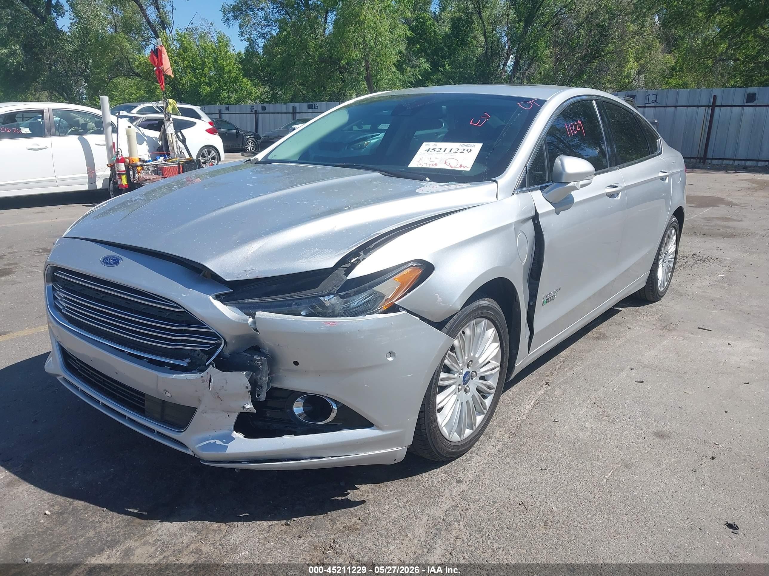 2013 Ford Fusion Energi Se Luxury Silver vin: 3FA6P0PU9DR254297