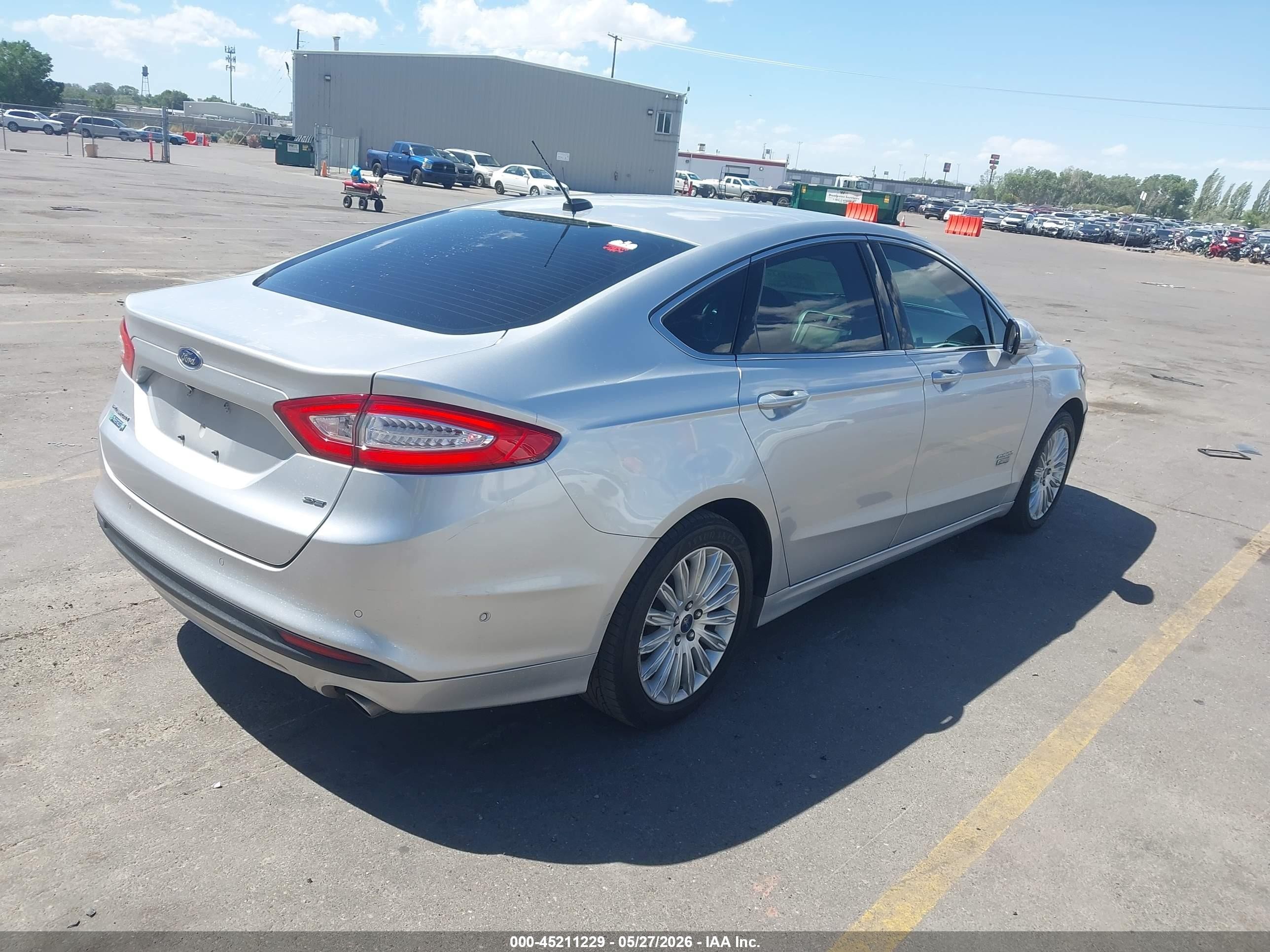 2013 Ford Fusion Energi Se Luxury Silver vin: 3FA6P0PU9DR254297