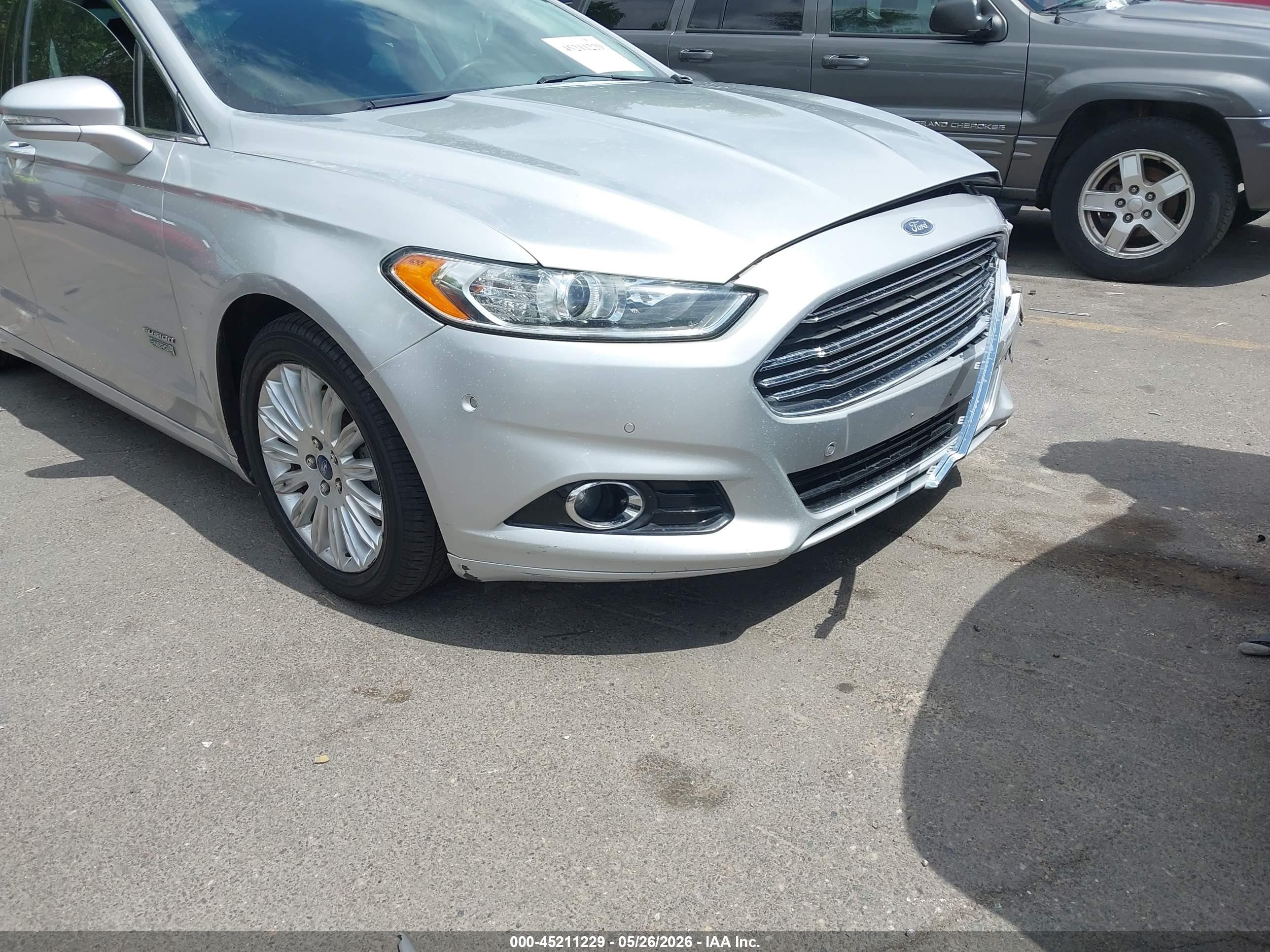 2013 Ford Fusion Energi Se Luxury Silver vin: 3FA6P0PU9DR254297