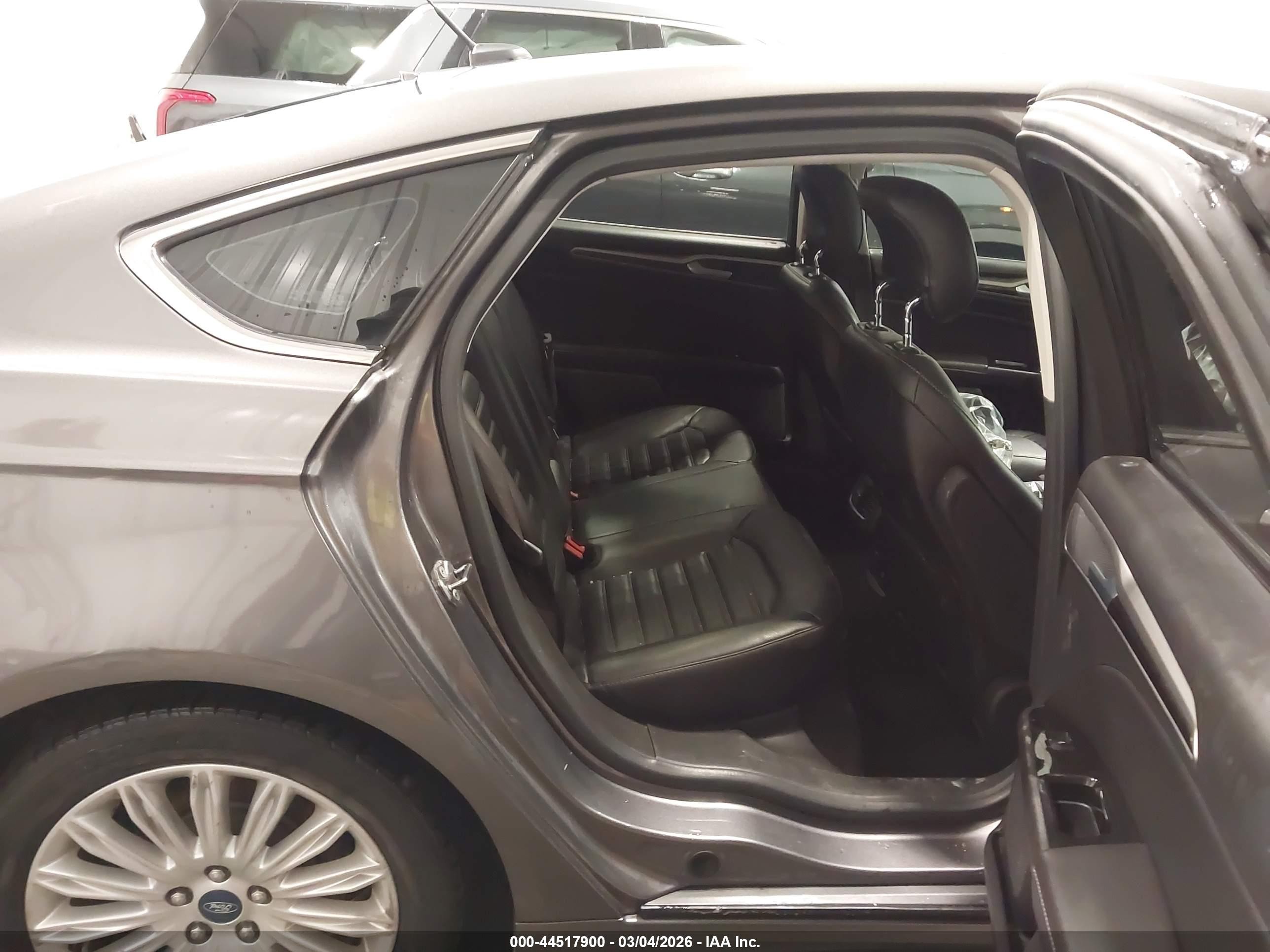 2013 Ford Fusion Energi Se Luxury Gray vin: 3FA6P0PU9DR254719