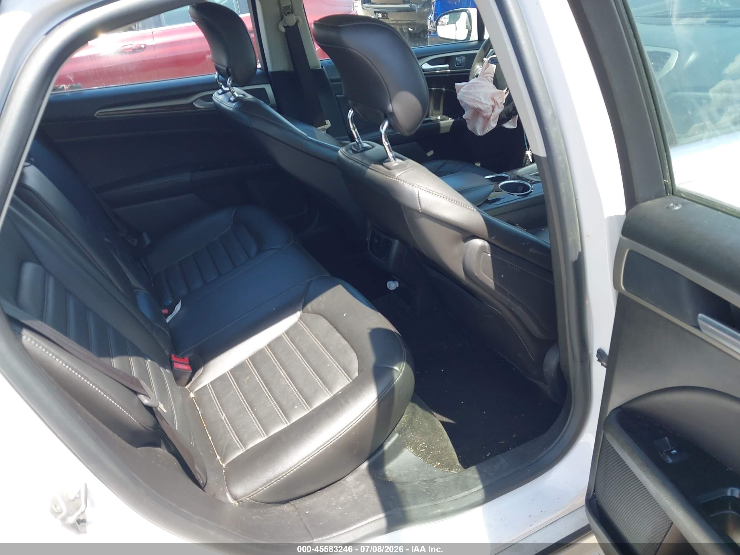 2014 Ford Fusion Energi Se Luxury Белый vin: 3FA6P0PU9ER155948