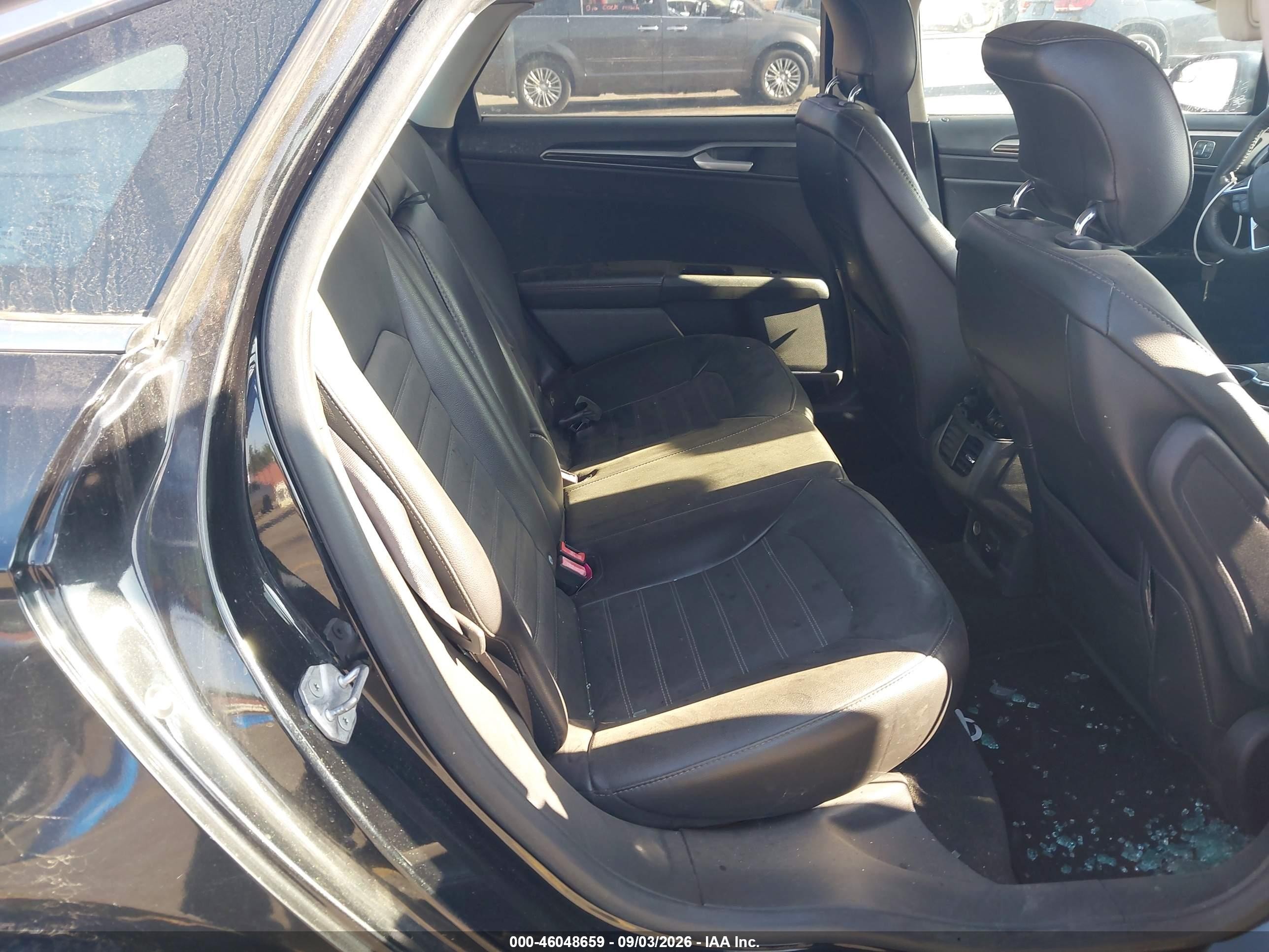 2014 Ford Fusion Energi Se Luxury Black vin: 3FA6P0PUXER220161