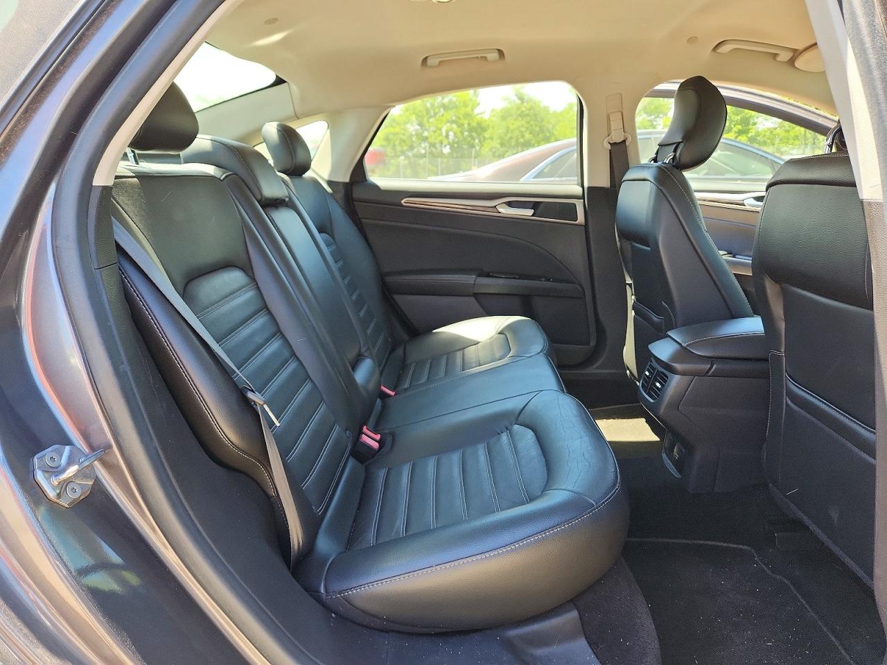 2014 Ford Fusion Se Phev Gray vin: 3FA6P0PUXER363966