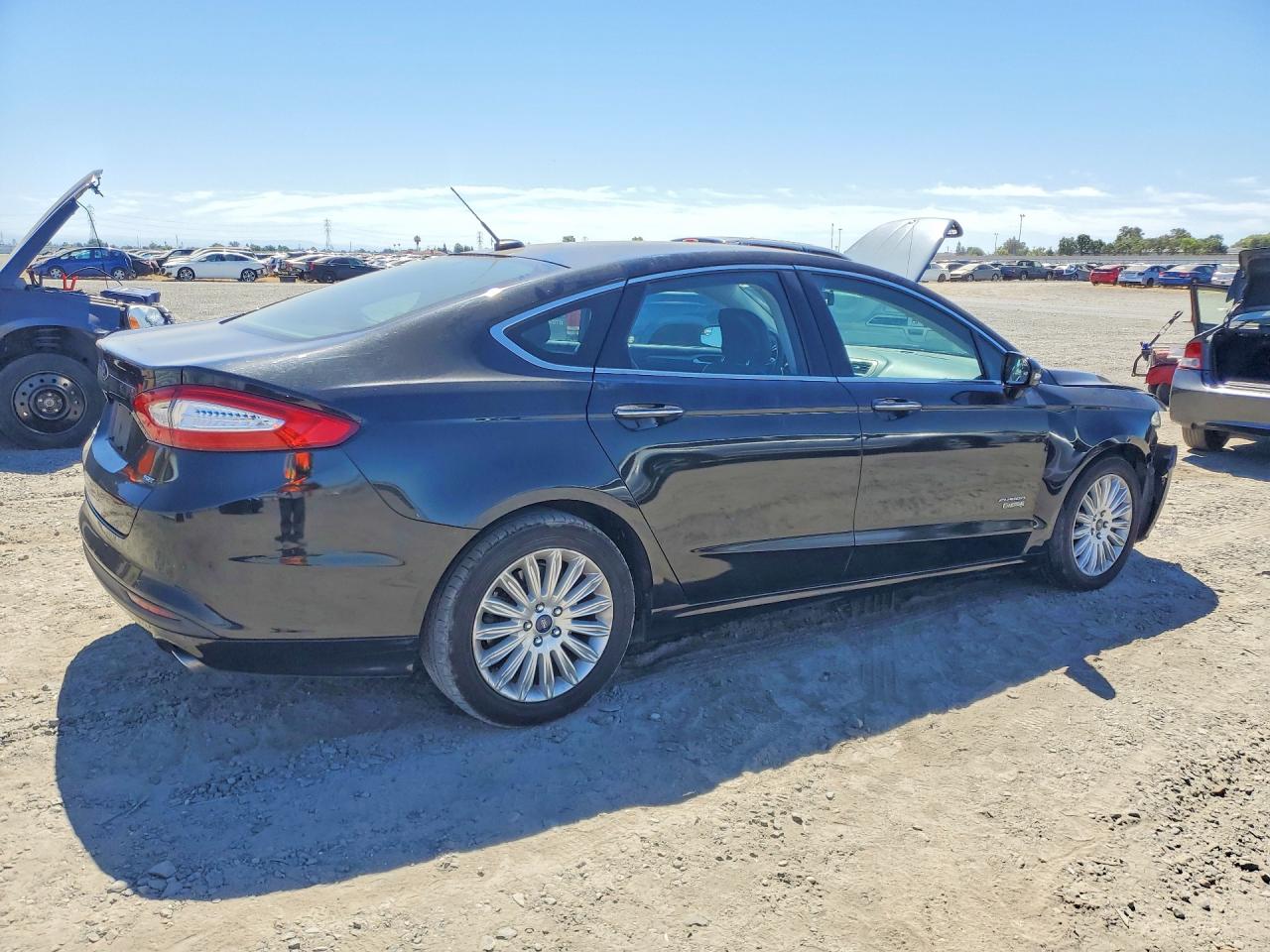 2014 Ford Fusion Se Phev Black vin: 3FA6P0PUXER383148