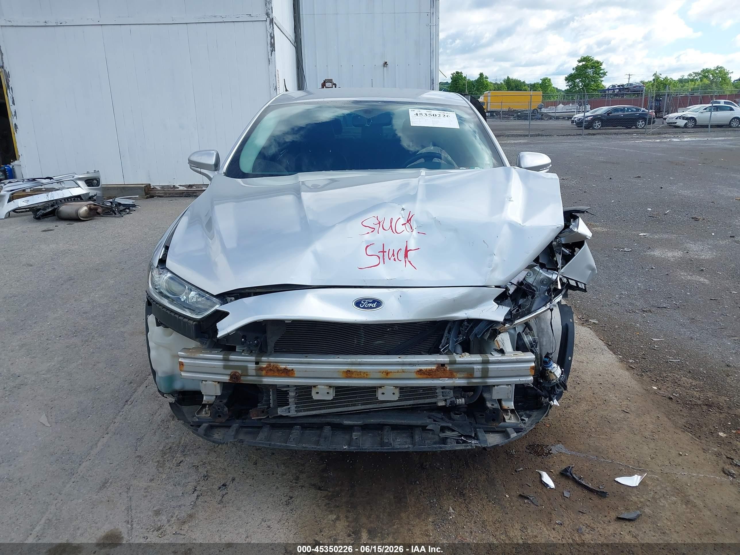 2013 Ford Fusion Hybrid Titanium Серебряный vin: 3FA6P0RU0DR289498