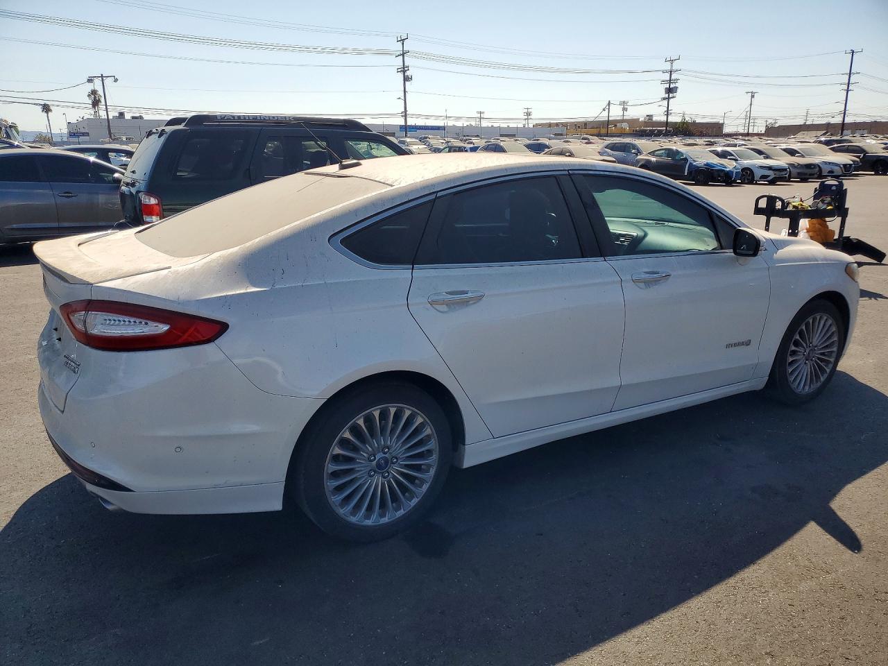 2013 Ford Fusion Titanium Hev Белый vin: 3FA6P0RU1DR282141