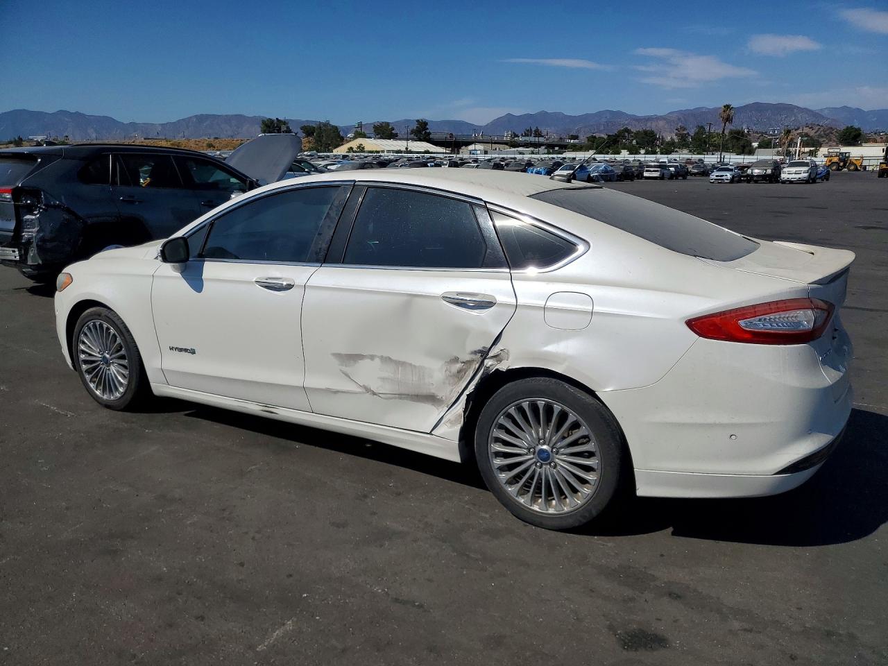 2013 Ford Fusion Titanium Hev Белый vin: 3FA6P0RU1DR282141