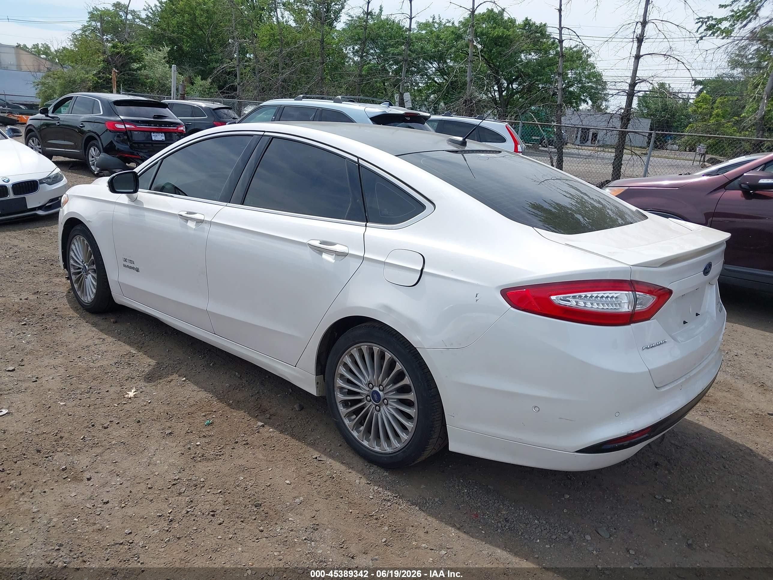 2014 Ford Fusion Hybrid Titanium White vin: 3FA6P0RU1ER263901