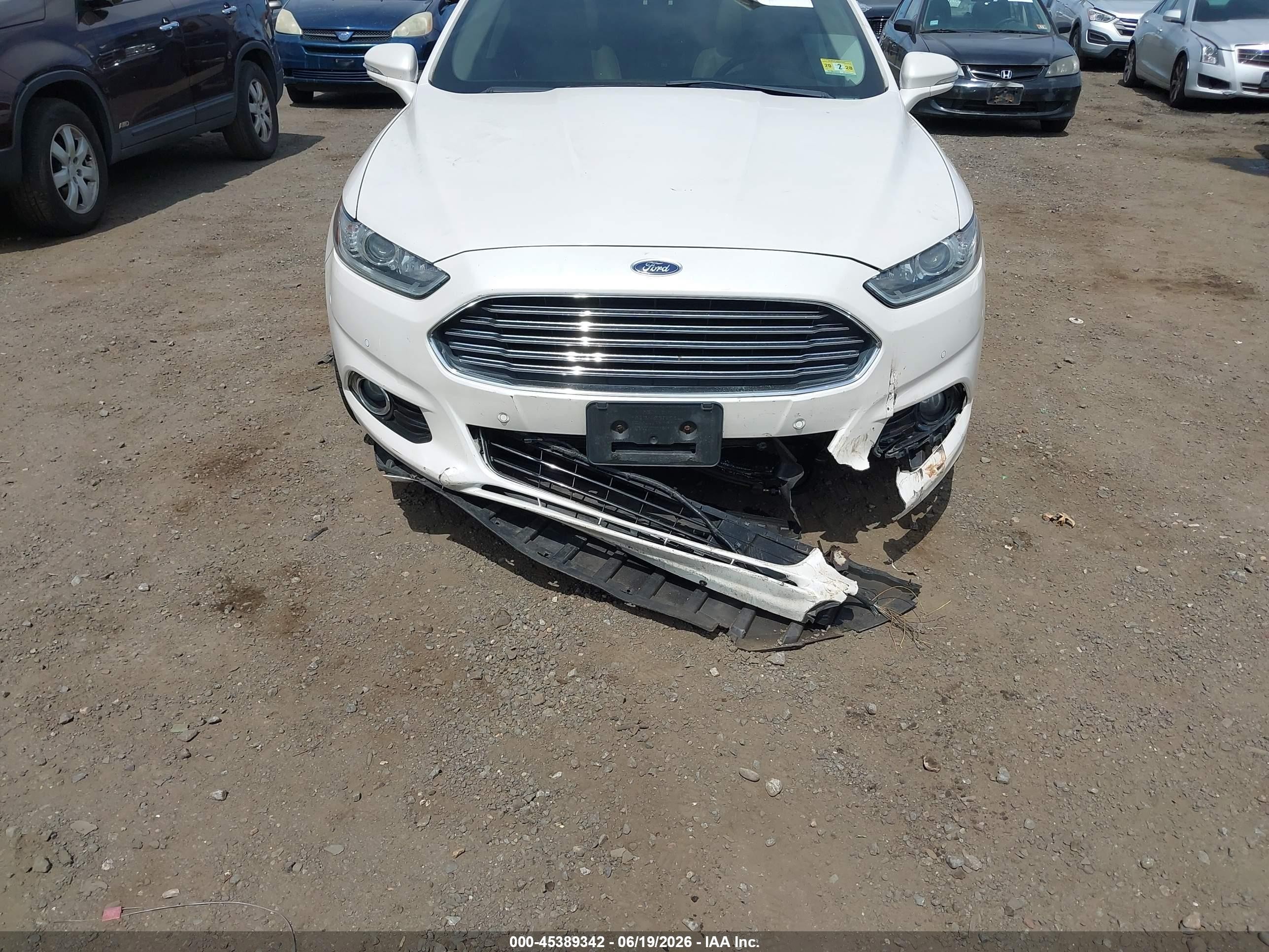 2014 Ford Fusion Hybrid Titanium White vin: 3FA6P0RU1ER263901