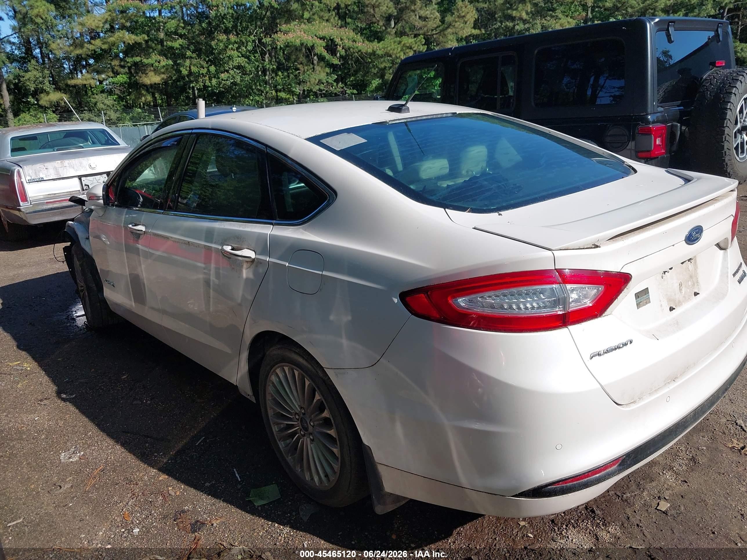 2014 Ford Fusion Hybrid Titanium White vin: 3FA6P0RU1ER351010