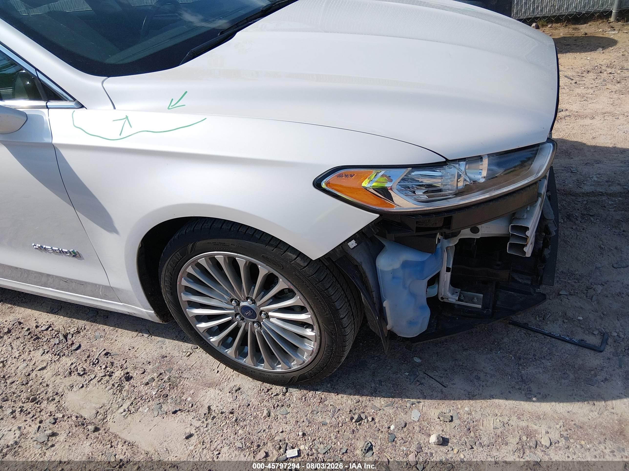 2014 Ford Fusion Hybrid Titanium White vin: 3FA6P0RU1ER393760