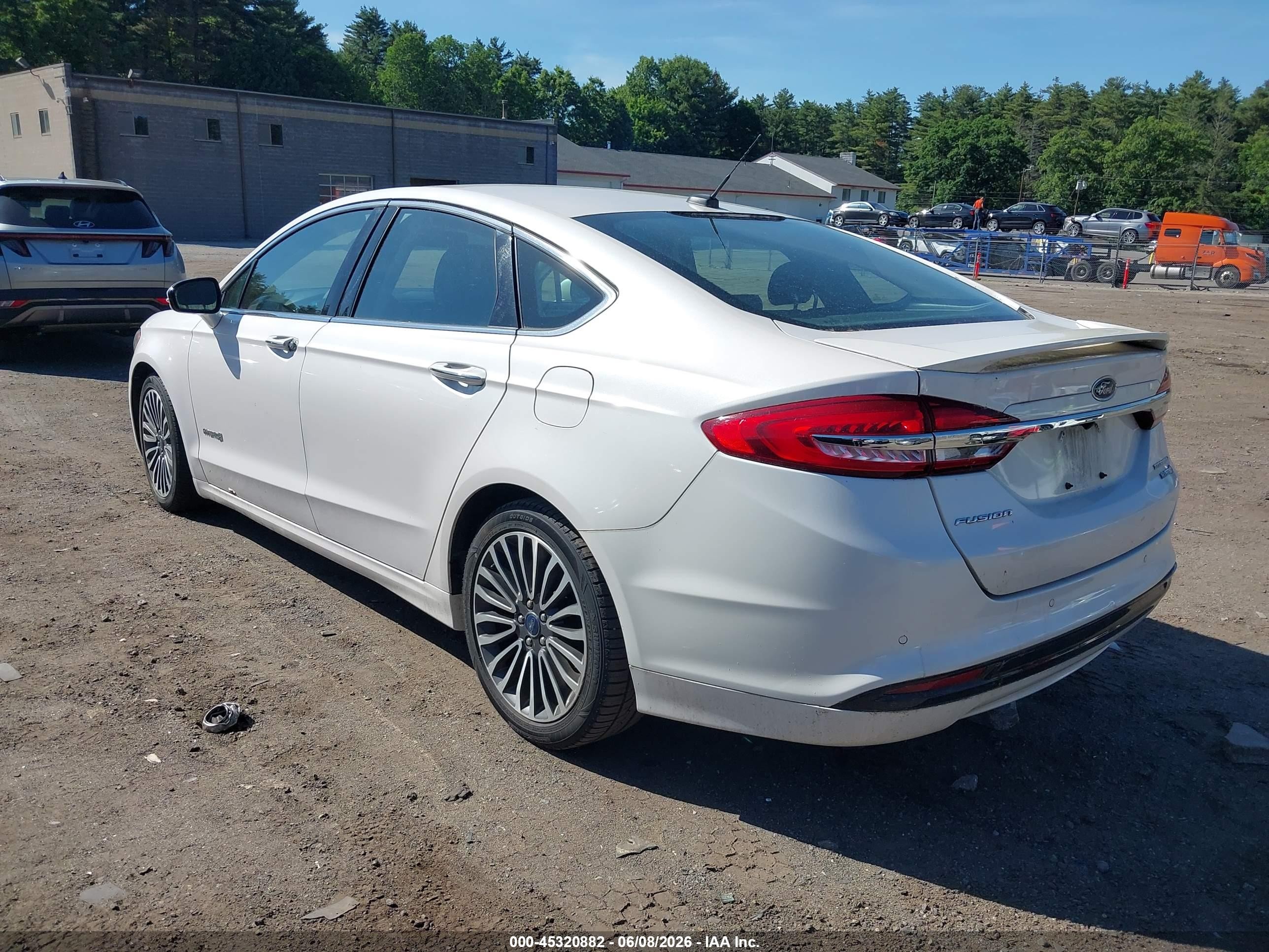 2017 Ford Fusion Hybrid Titanium White vin: 3FA6P0RU2HR327528