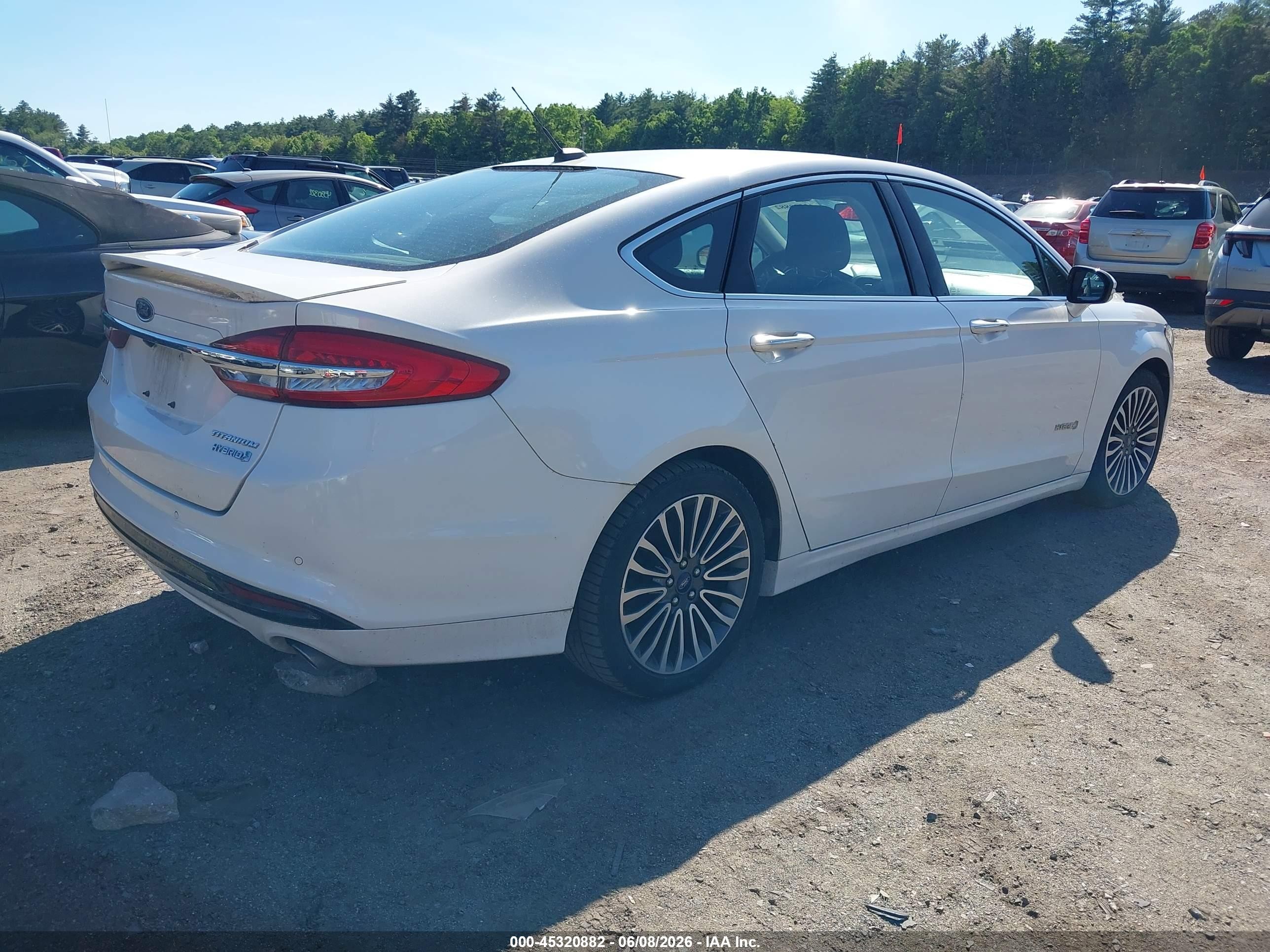 2017 Ford Fusion Hybrid Titanium White vin: 3FA6P0RU2HR327528
