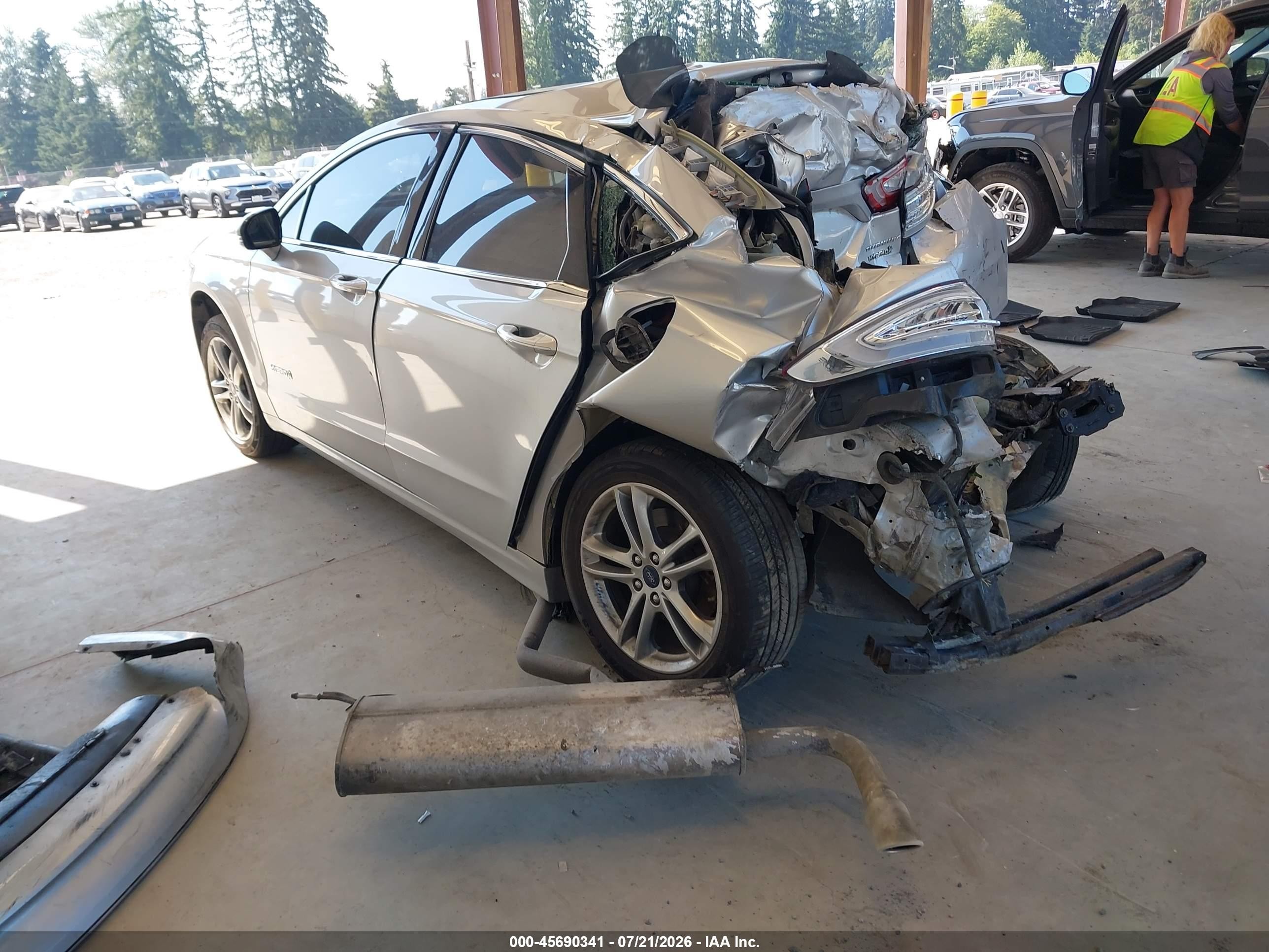 2015 Ford Fusion Hybrid Titanium Silver vin: 3FA6P0RU3FR214331