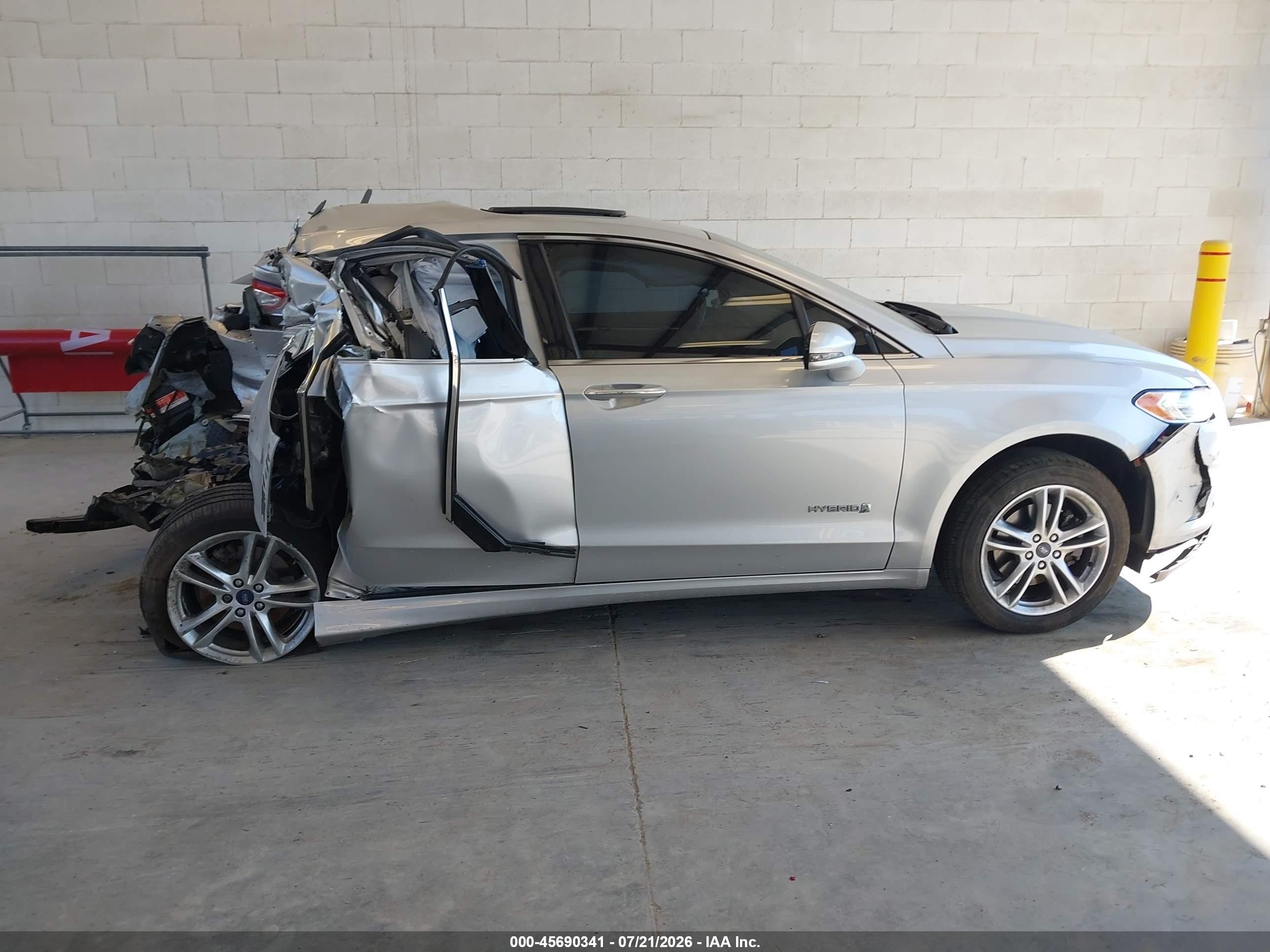 2015 Ford Fusion Hybrid Titanium Silver vin: 3FA6P0RU3FR214331