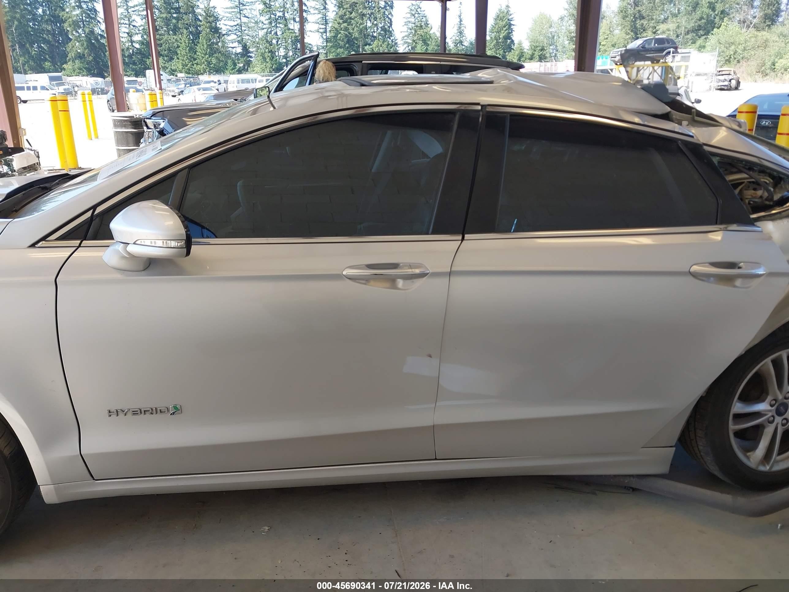 2015 Ford Fusion Hybrid Titanium Silver vin: 3FA6P0RU3FR214331