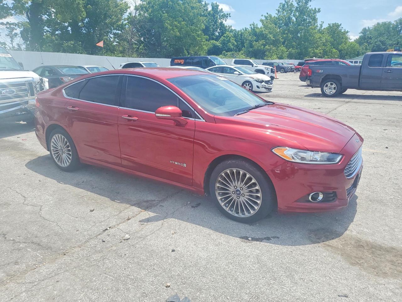 2014 Ford Fusion Titanium Hev Красный vin: 3FA6P0RU4ER121557