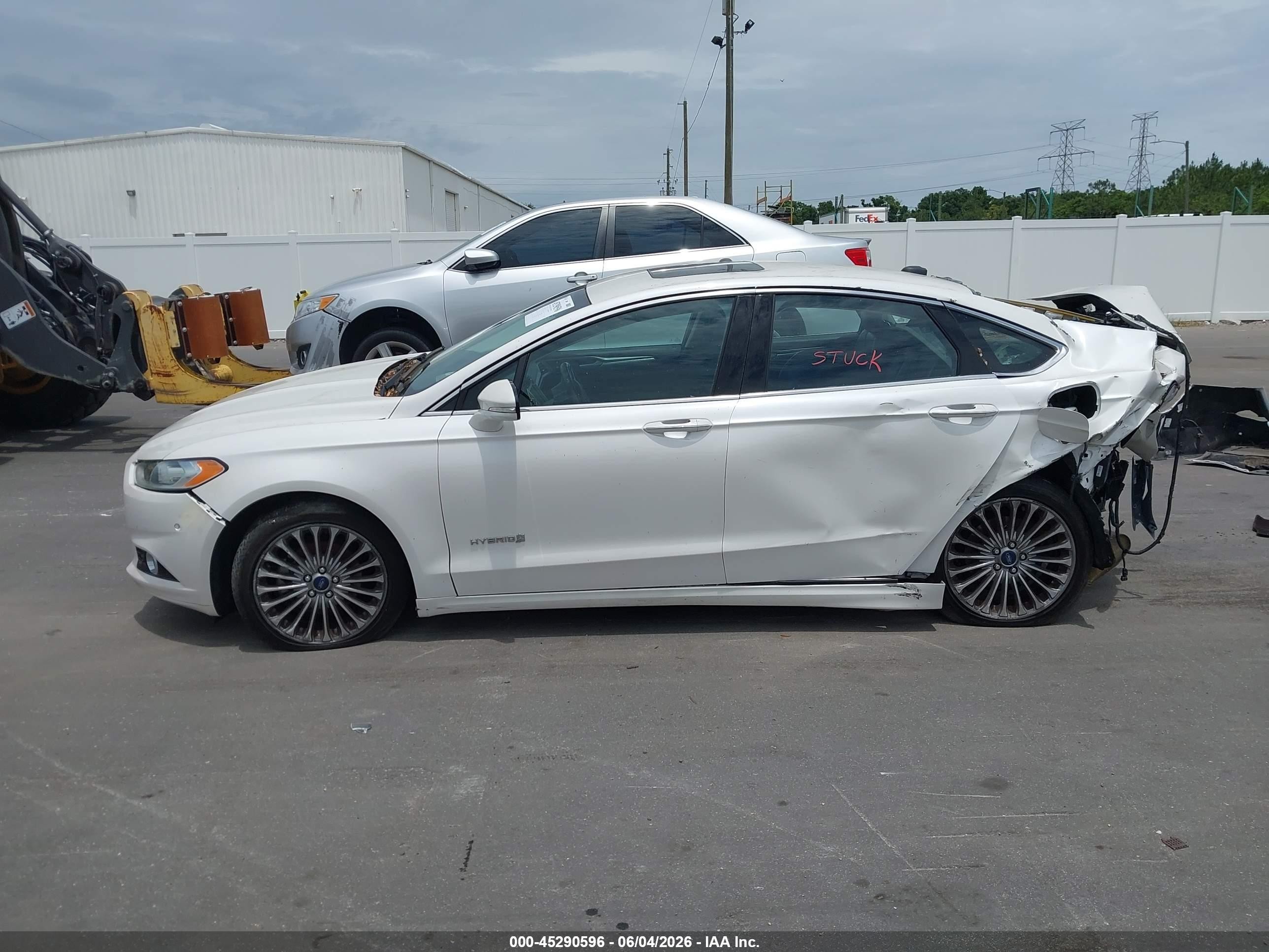2014 Ford Fusion Hybrid Titanium White vin: 3FA6P0RU4ER190717