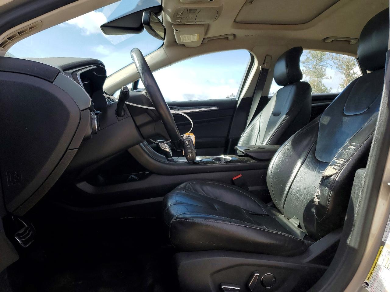 2015 Ford Fusion Titanium Hev Tan vin: 3FA6P0RU4FR273677
