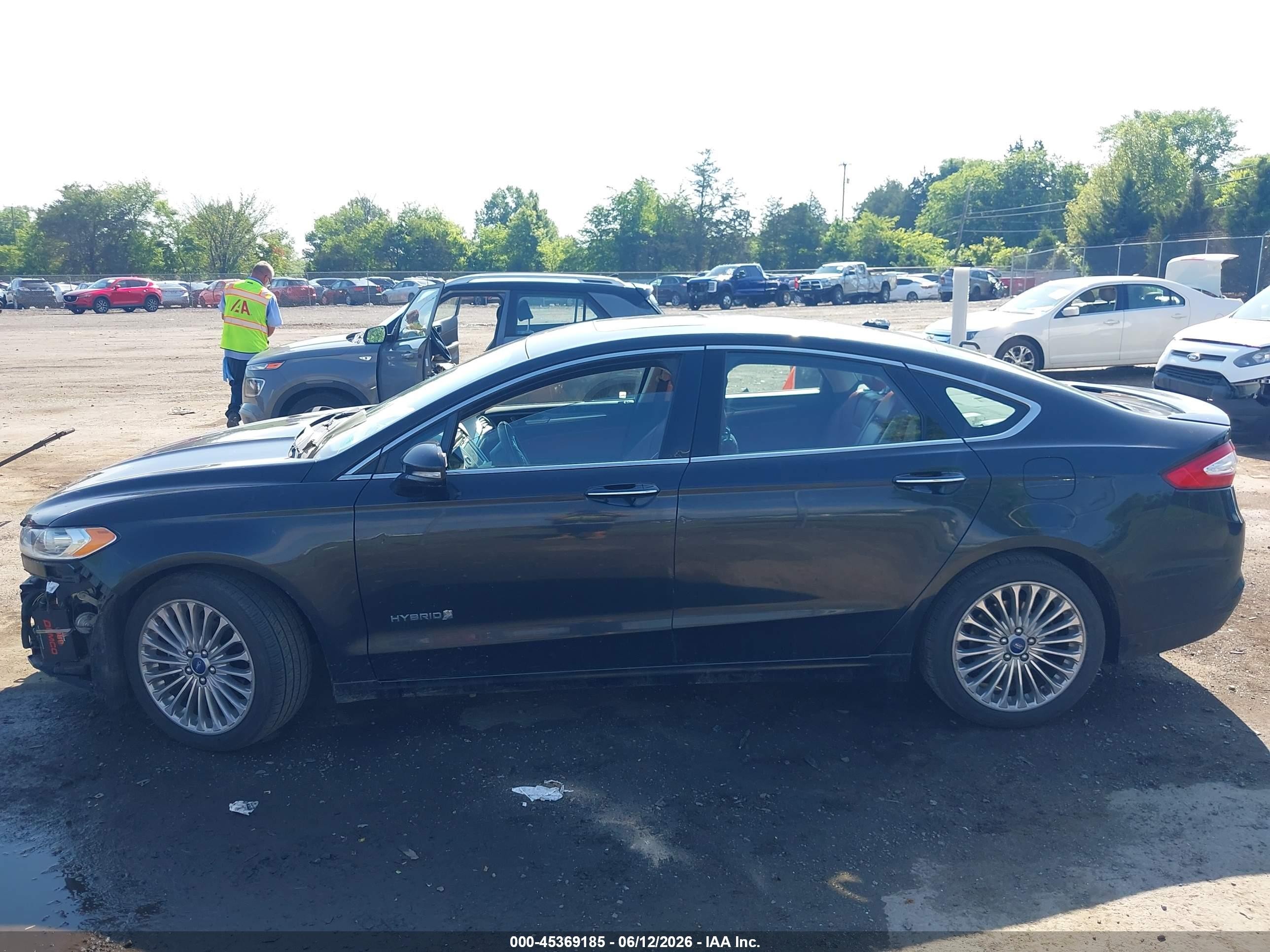 2014 Ford Fusion Hybrid Titanium Black vin: 3FA6P0RU5ER363709