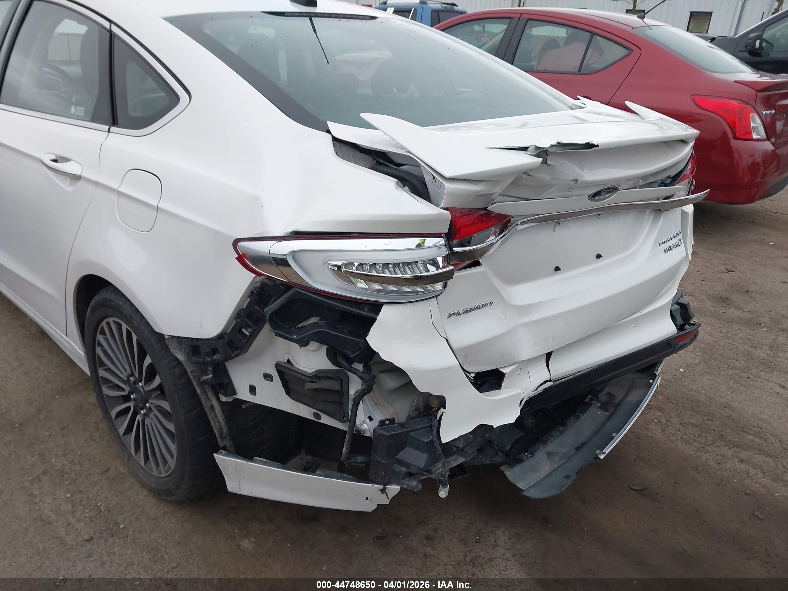 2017 Ford Fusion Hybrid Titanium Белый vin: 3FA6P0RU5HR129218