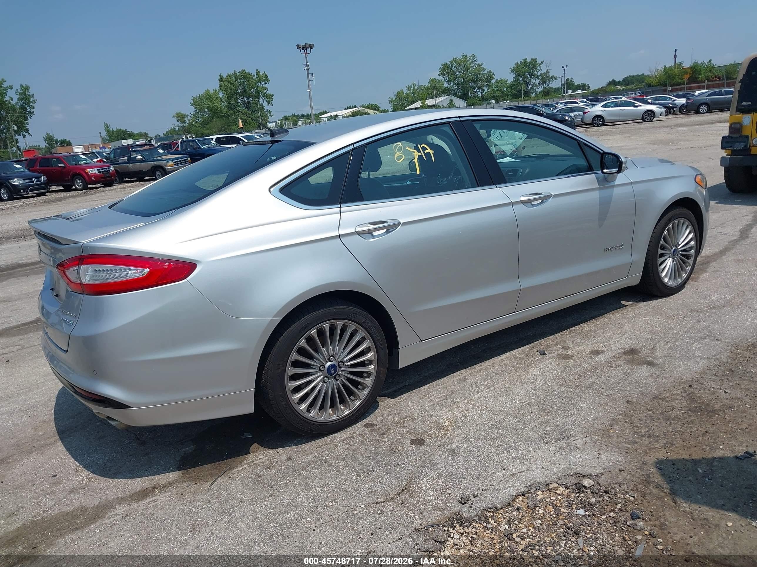 2013 Ford Fusion Hybrid Titanium Серебряный vin: 3FA6P0RU6DR281938