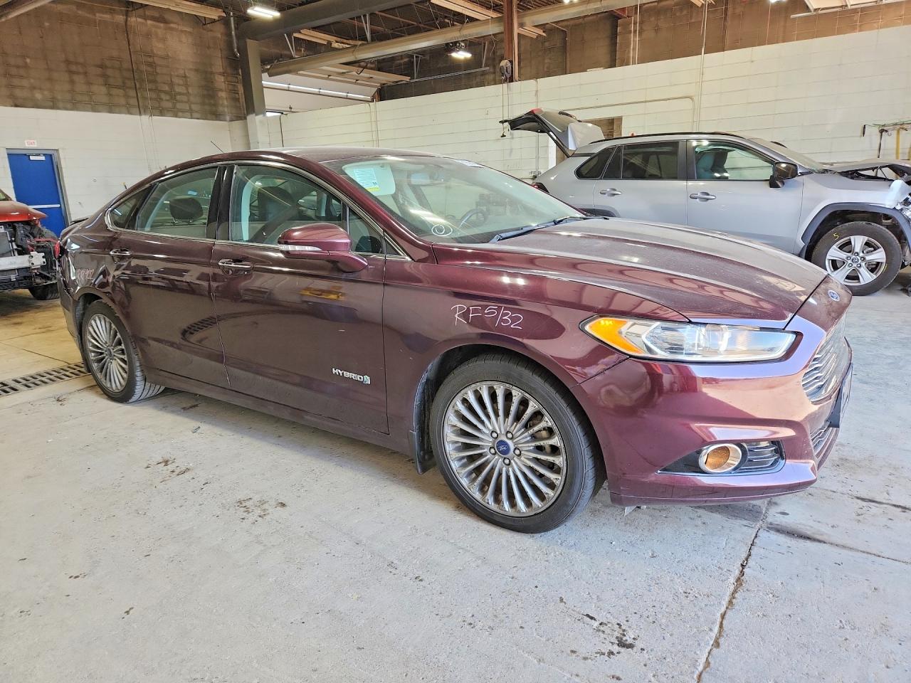 2013 Ford Fusion Titanium Hev Burgundy vin: 3FA6P0RU6DR324769