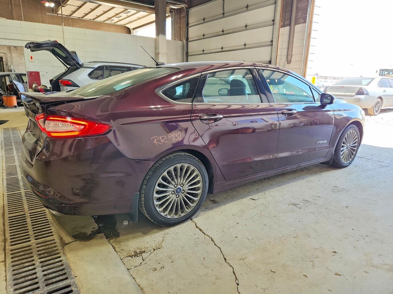 2013 Ford Fusion Titanium Hev Burgundy vin: 3FA6P0RU6DR324769