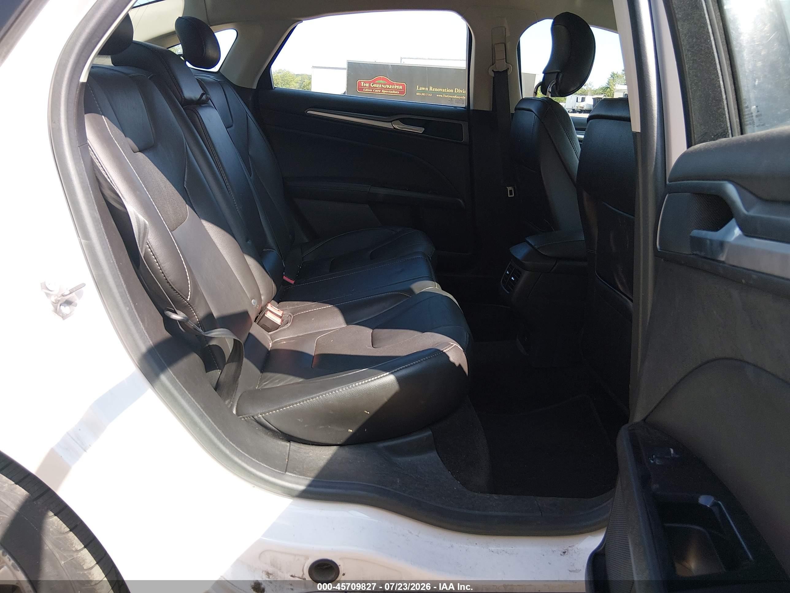 2014 Ford Fusion Hybrid Titanium White vin: 3FA6P0RU6ER332842