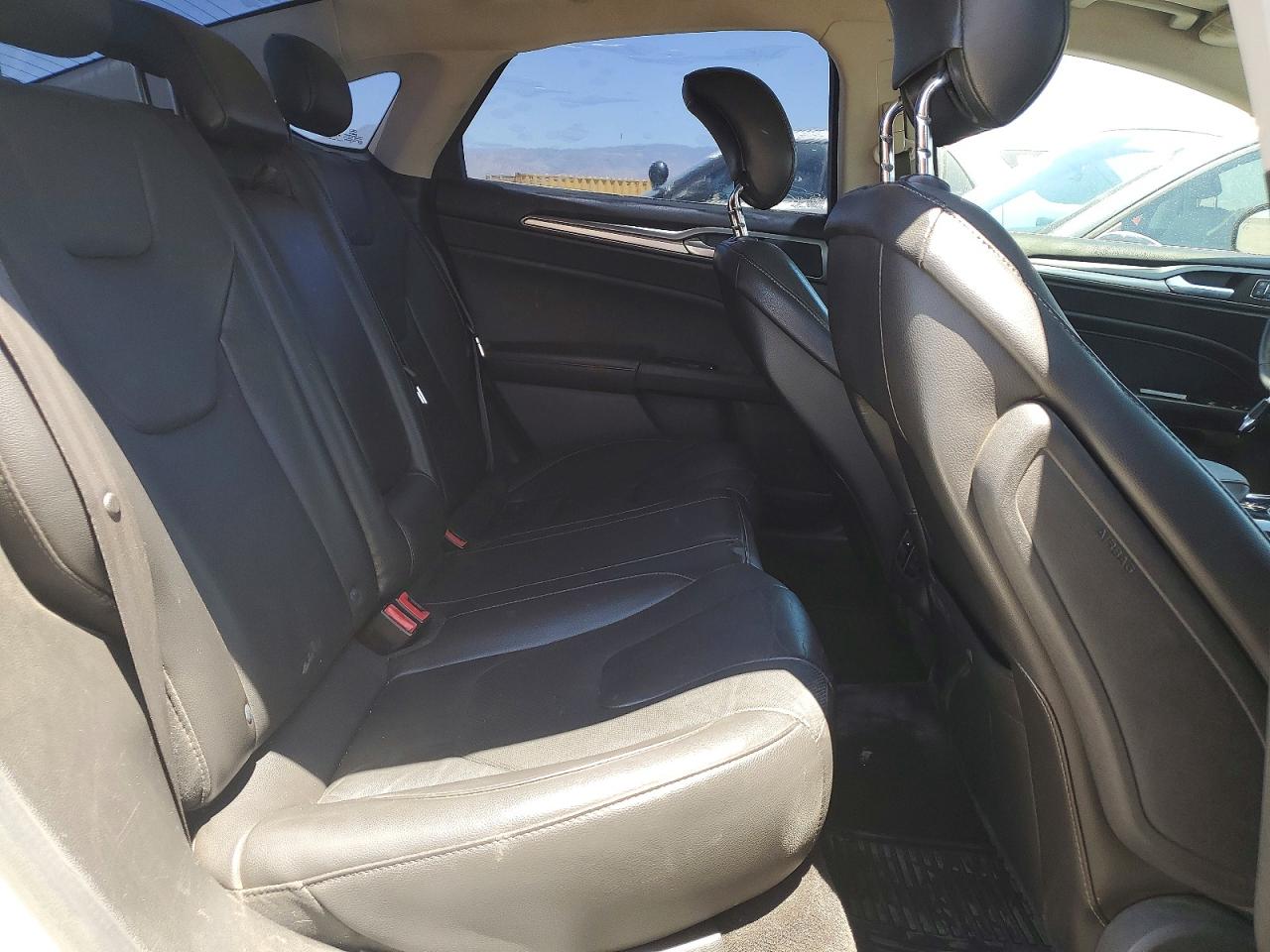 2014 Ford Fusion Titanium Hev White vin: 3FA6P0RU6ER392281