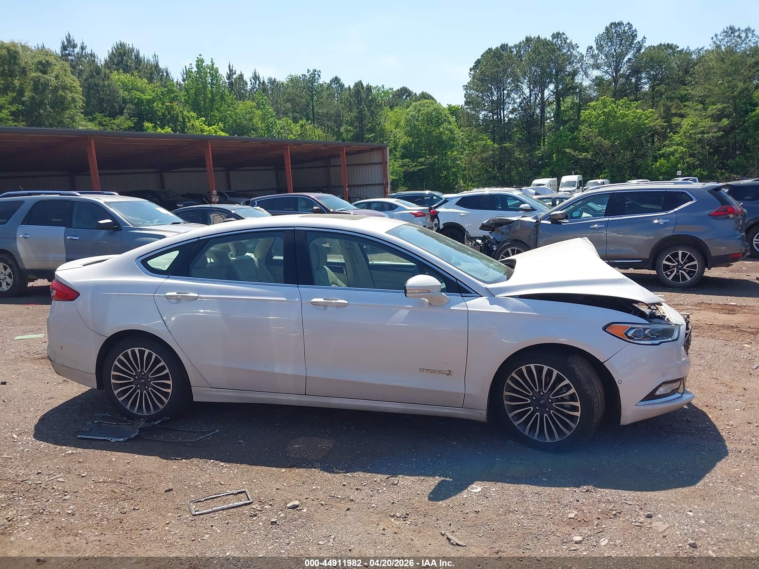 2018 Ford Fusion Hybrid Platinum Белый vin: 3FA6P0RU6JR264908