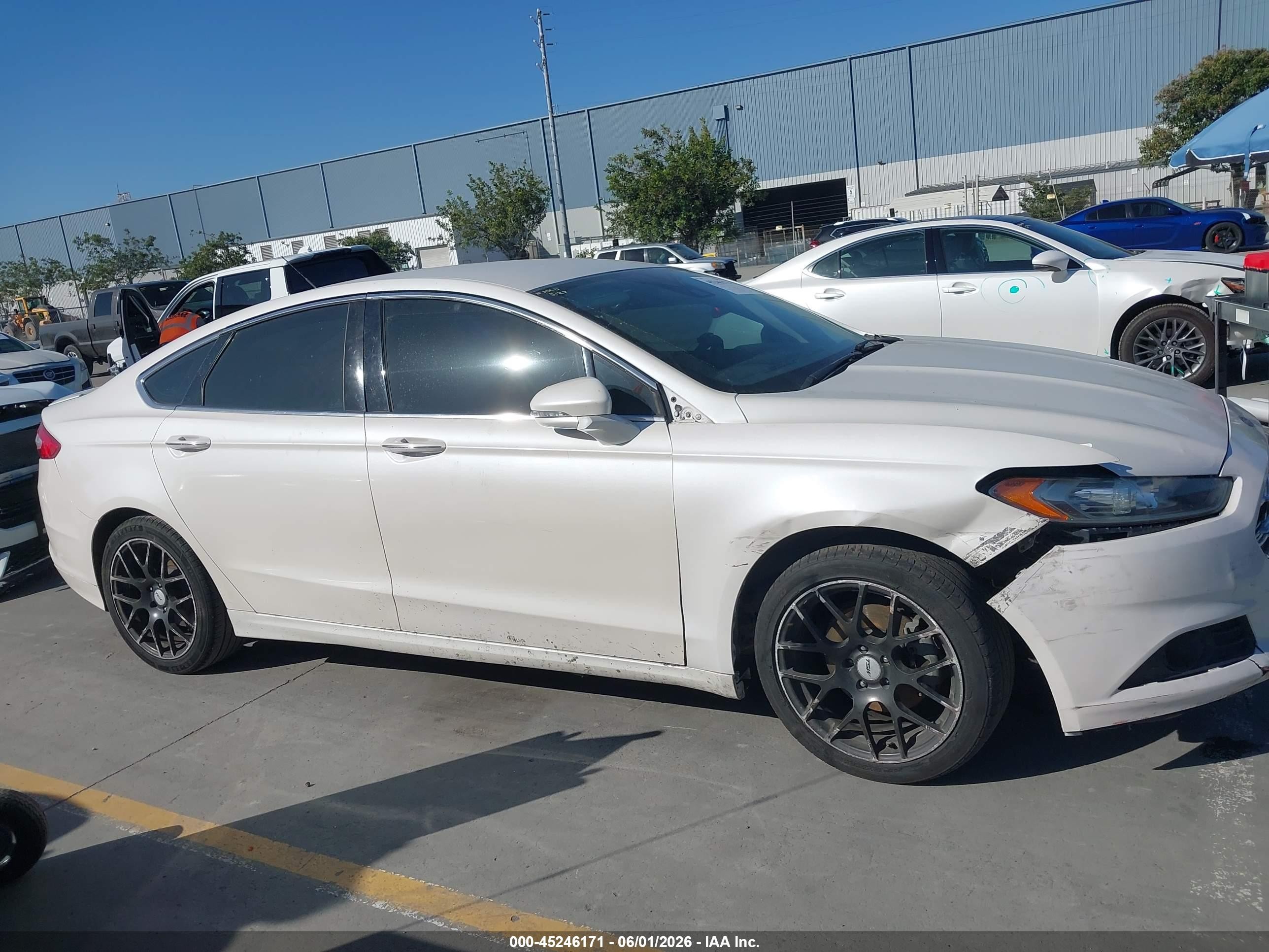 2014 Ford Fusion Hybrid Titanium White vin: 3FA6P0RU7ER274675