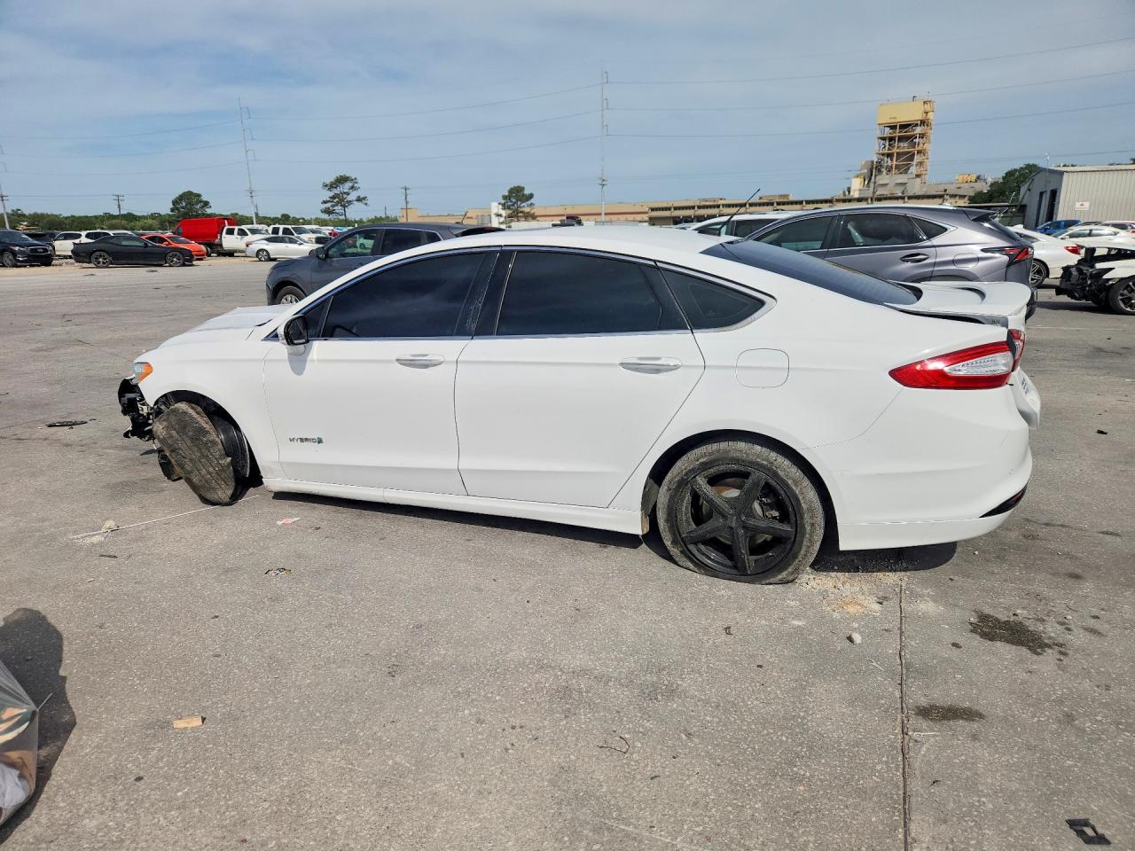 2015 Ford Fusion Titanium Hev White vin: 3FA6P0RU7FR114006