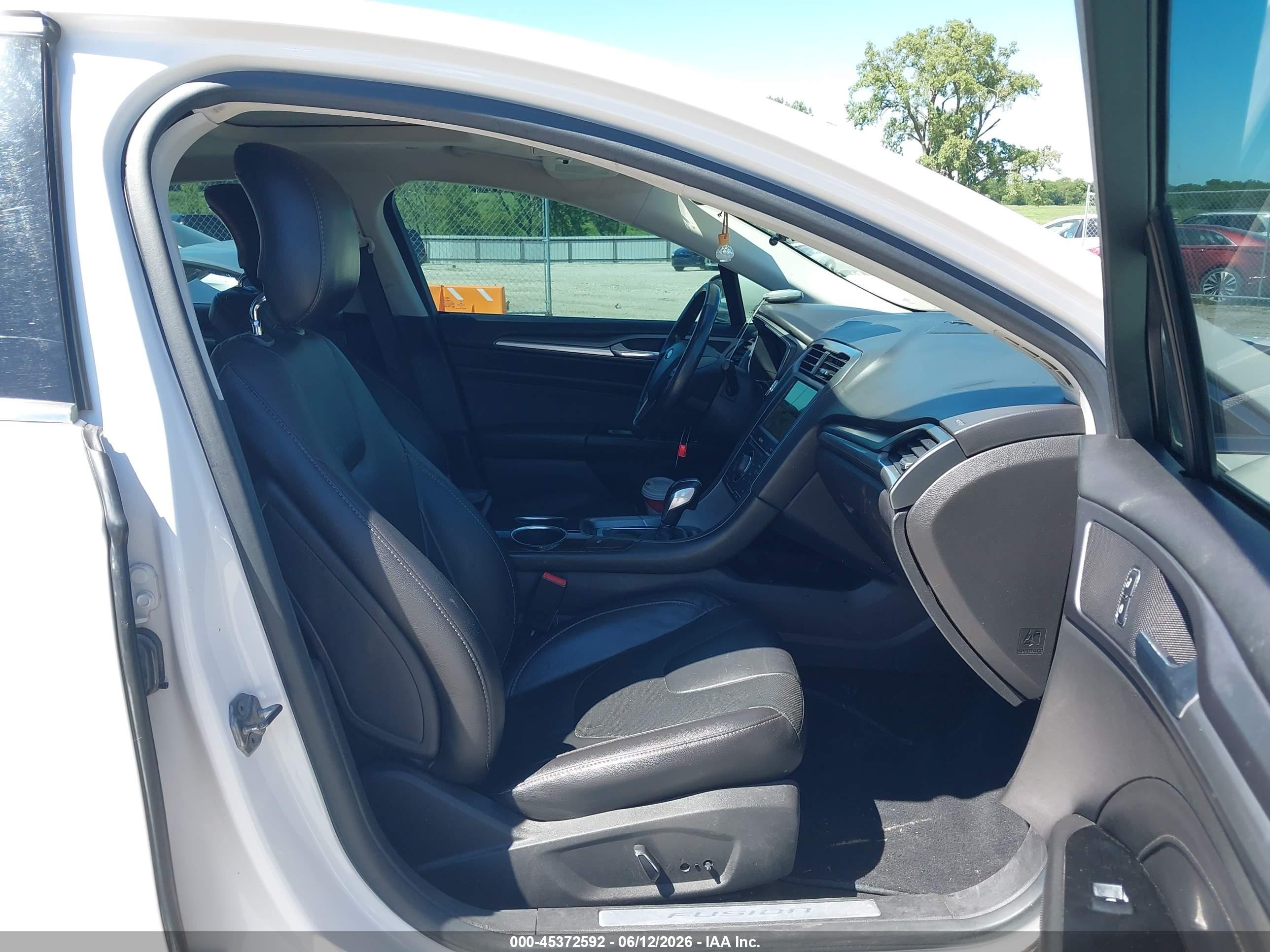 2013 Ford Fusion Hybrid Titanium White vin: 3FA6P0RU8DR325874