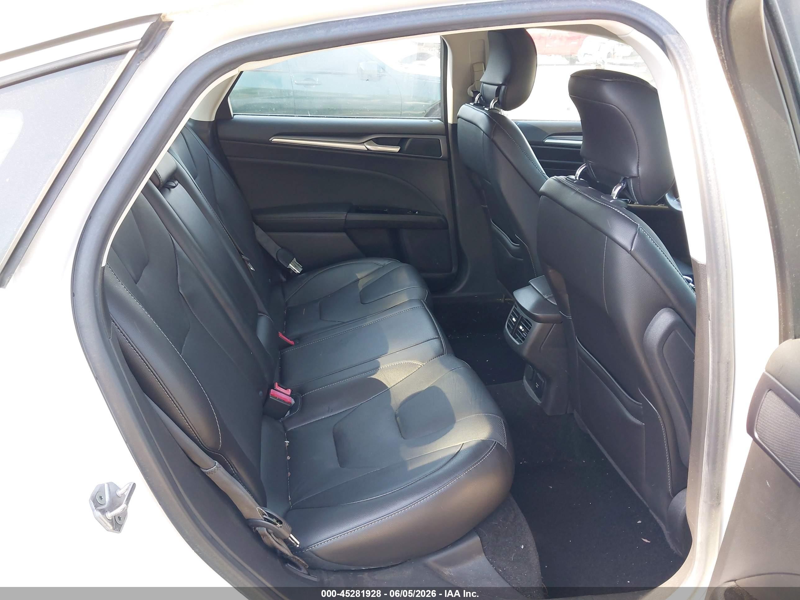 2014 Ford Fusion Hybrid Titanium White vin: 3FA6P0RU8ER203534