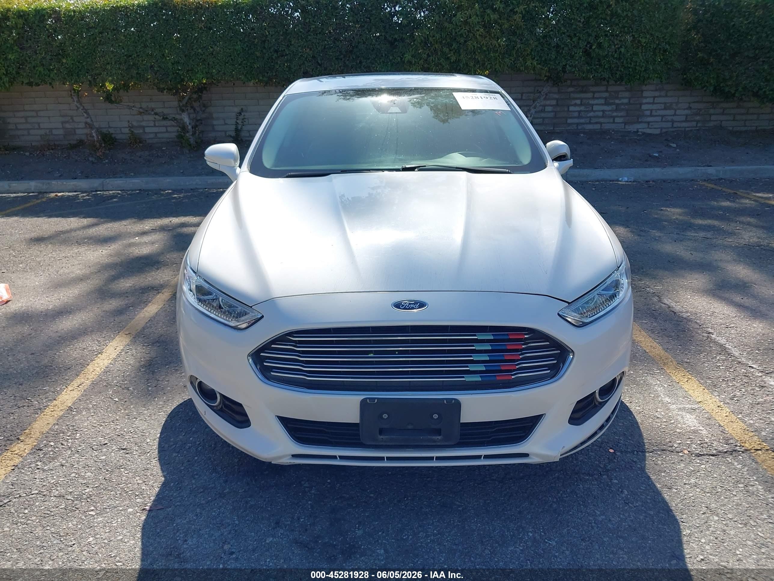 2014 Ford Fusion Hybrid Titanium White vin: 3FA6P0RU8ER203534