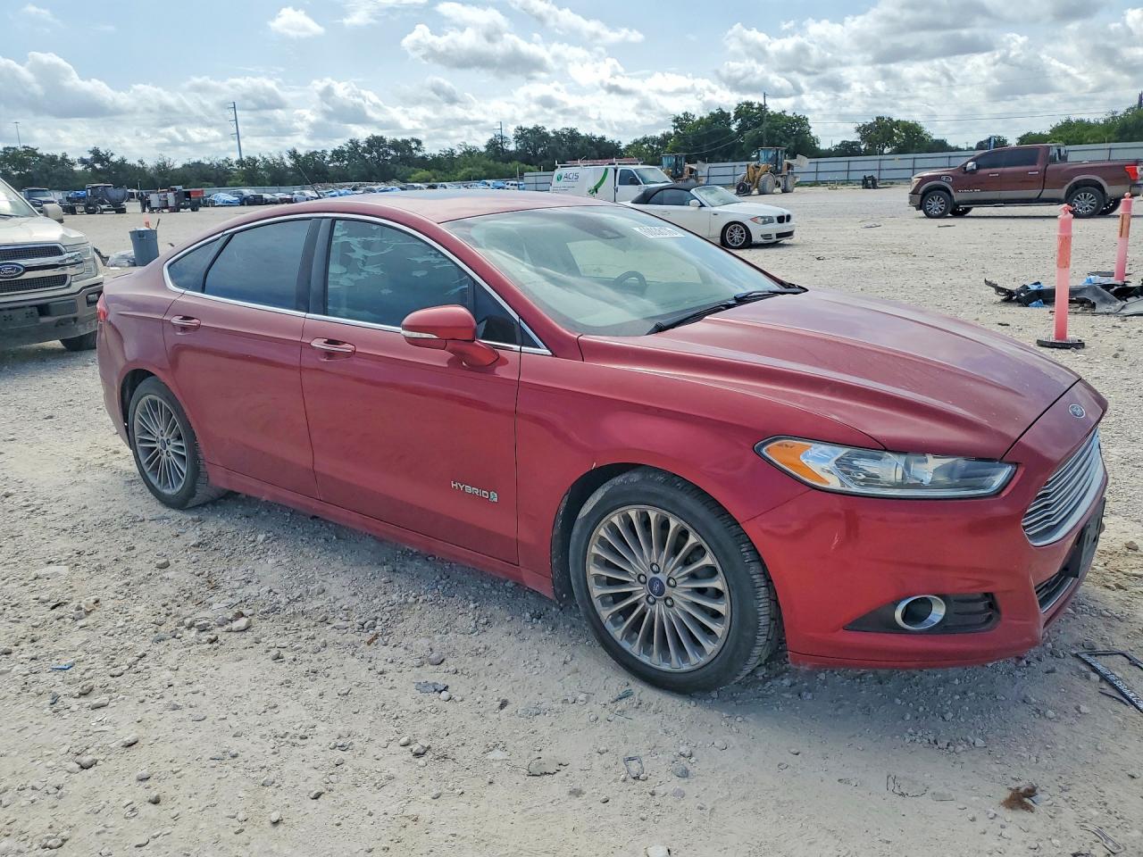 2014 Ford Fusion Titanium Hev Burgundy vin: 3FA6P0RU8ER211732