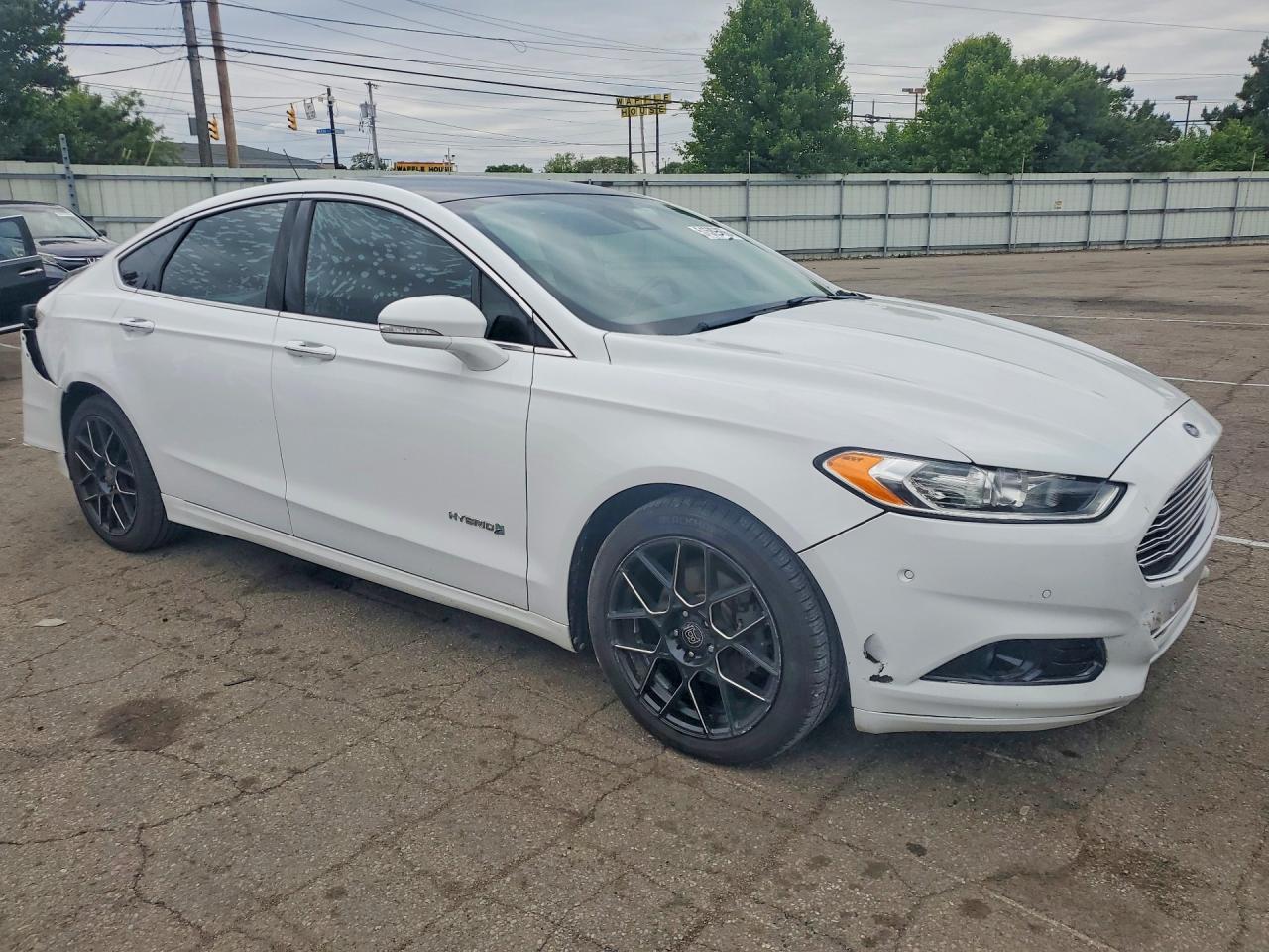 2014 Ford Fusion Titanium Hev Белый vin: 3FA6P0RU9ER127502
