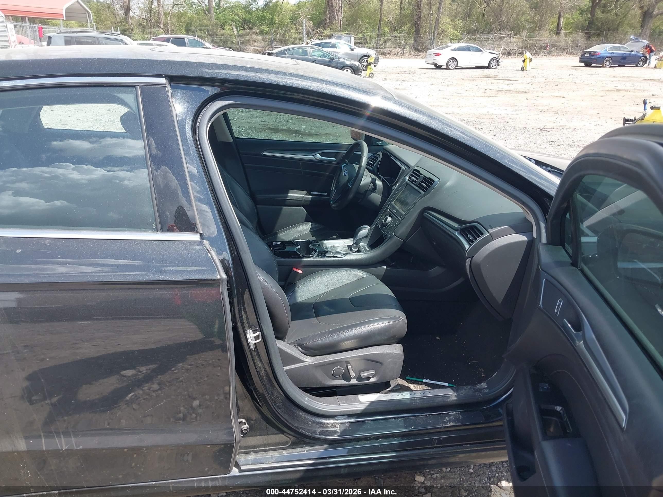 2014 Ford Fusion Hybrid Titanium Black vin: 3FA6P0RU9ER304095