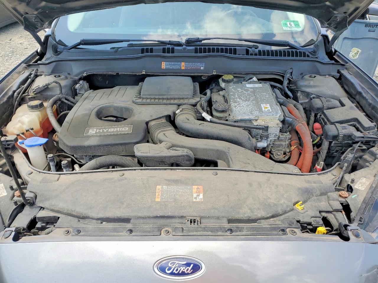 2014 Ford Fusion Titanium Hev Silver vin: 3FA6P0RUXER117223