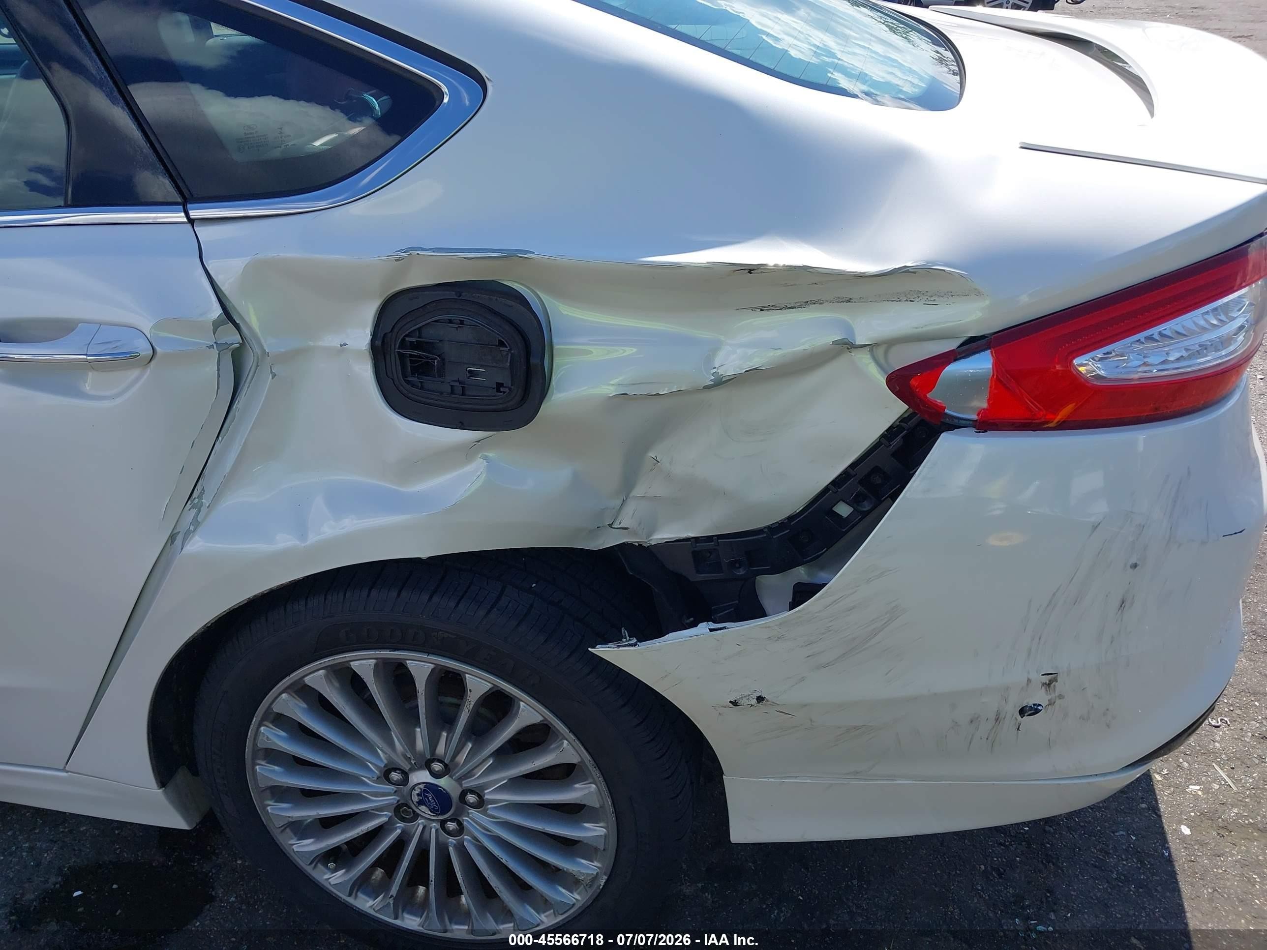 2014 Ford Fusion Hybrid Titanium White vin: 3FA6P0RUXER274525