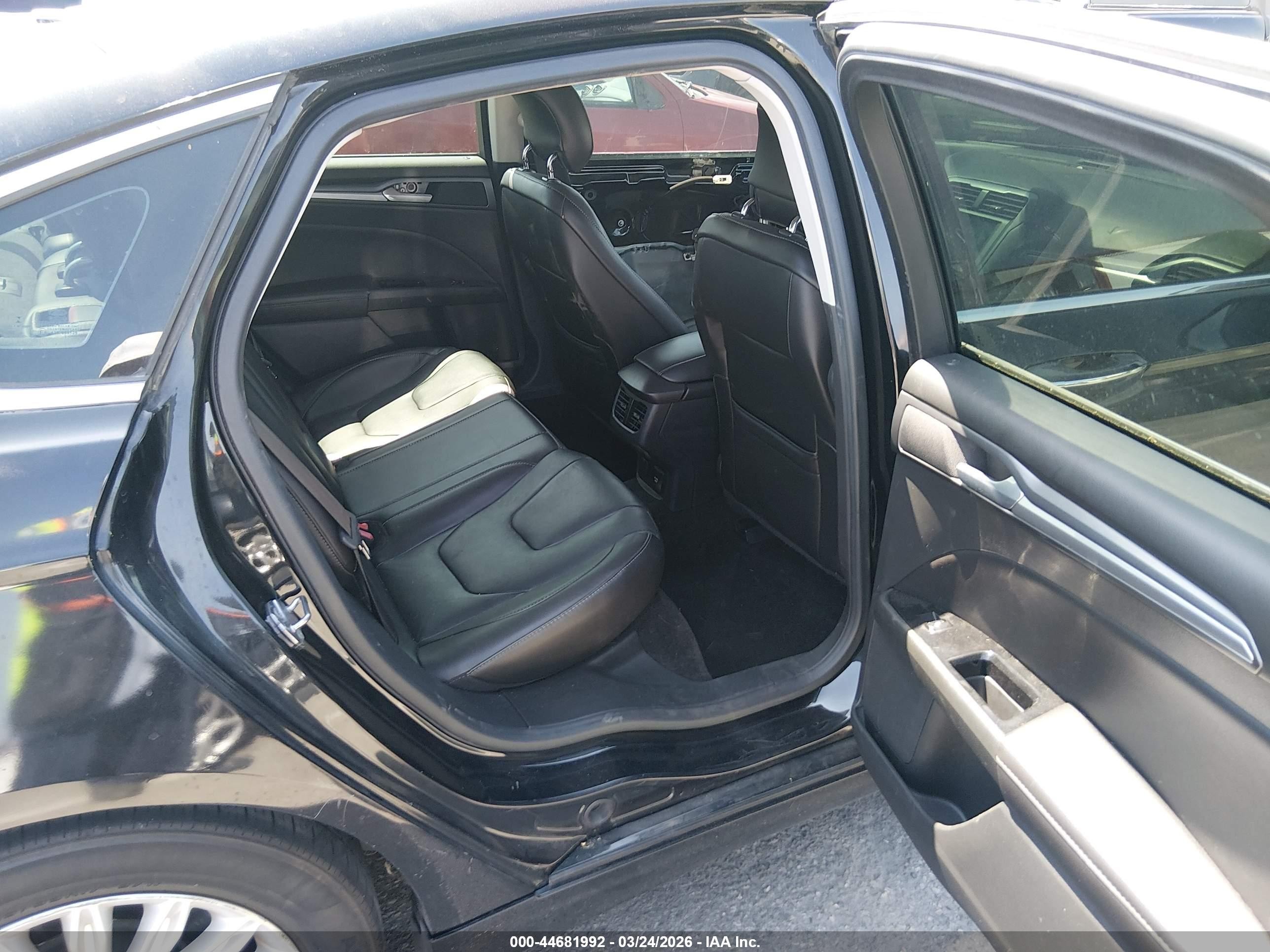 2013 Ford Fusion Energi Titanium Black vin: 3FA6P0SU0DR303703