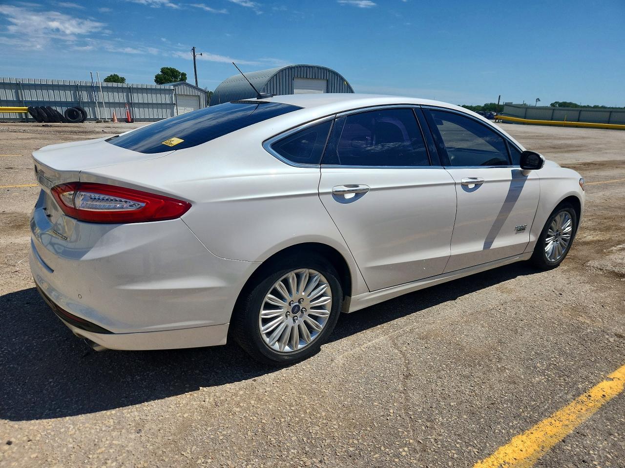 2014 Ford Fusion Titanium Phev White vin: 3FA6P0SU0ER355477