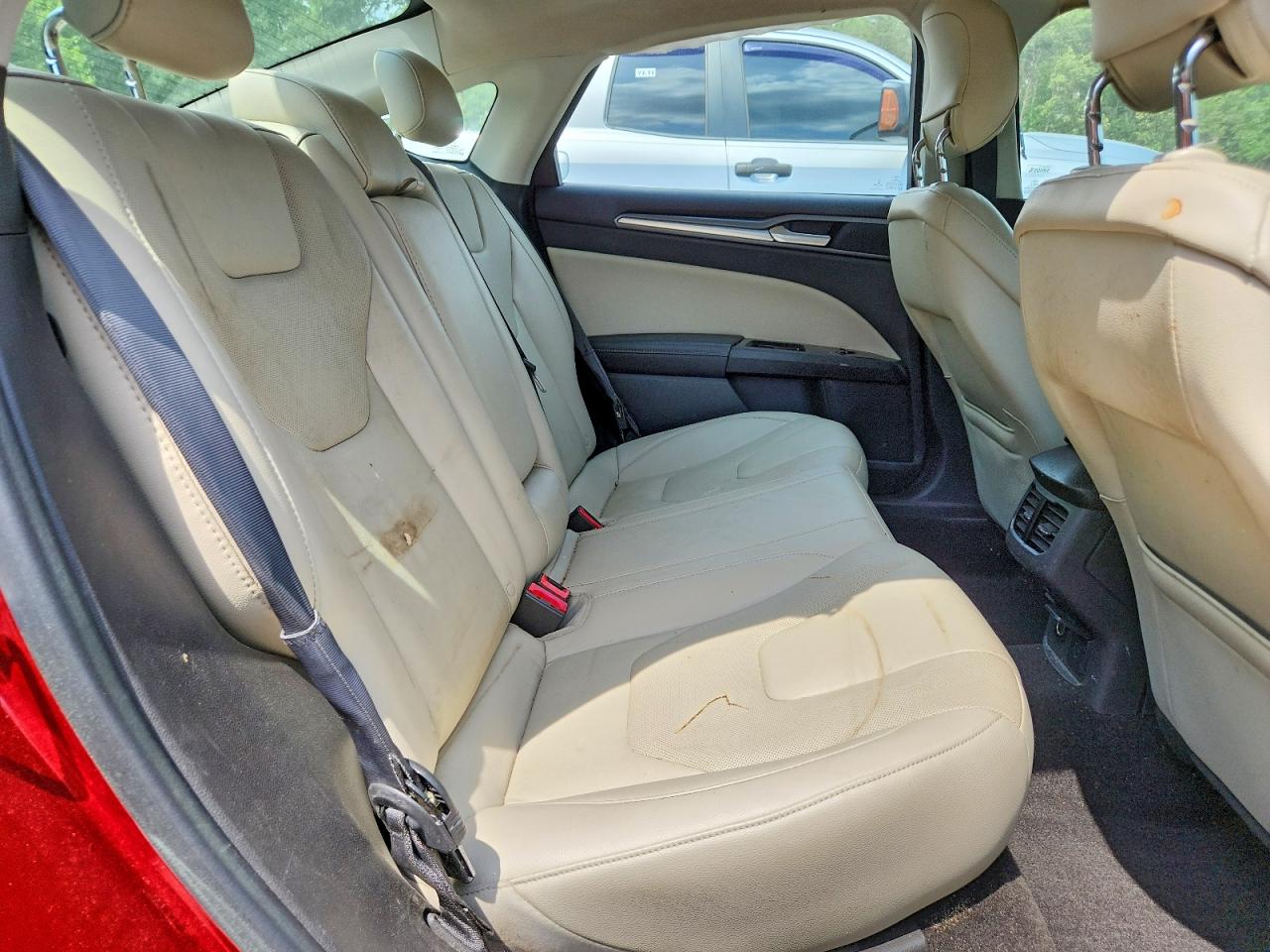 2014 Ford Fusion Titanium Phev Red vin: 3FA6P0SU0ER397762