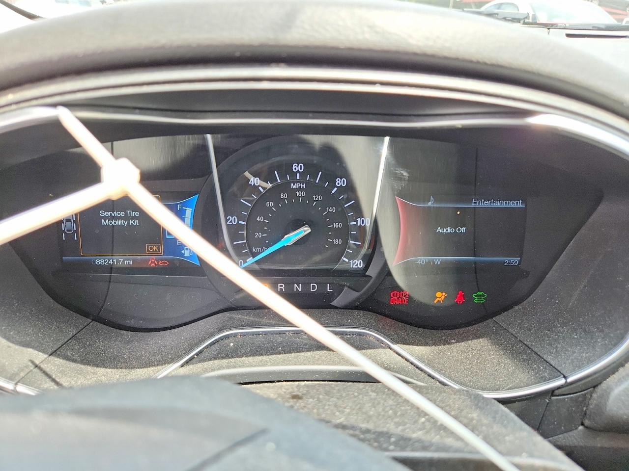 2014 Ford Fusion Titanium Phev Red vin: 3FA6P0SU0ER397762
