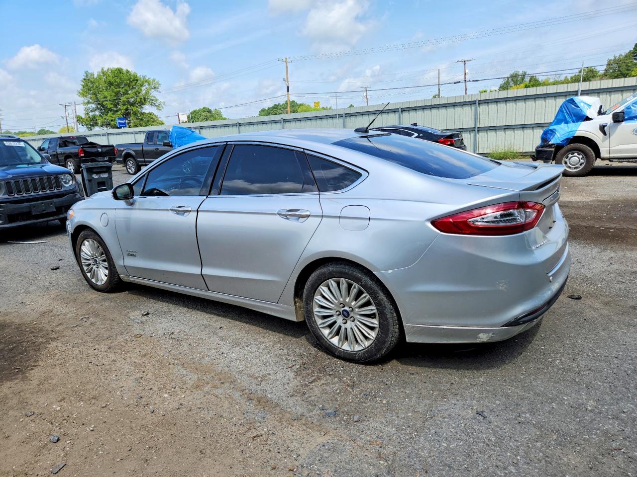 2014 Ford Fusion Titanium Phev Silver vin: 3FA6P0SU1ER146653