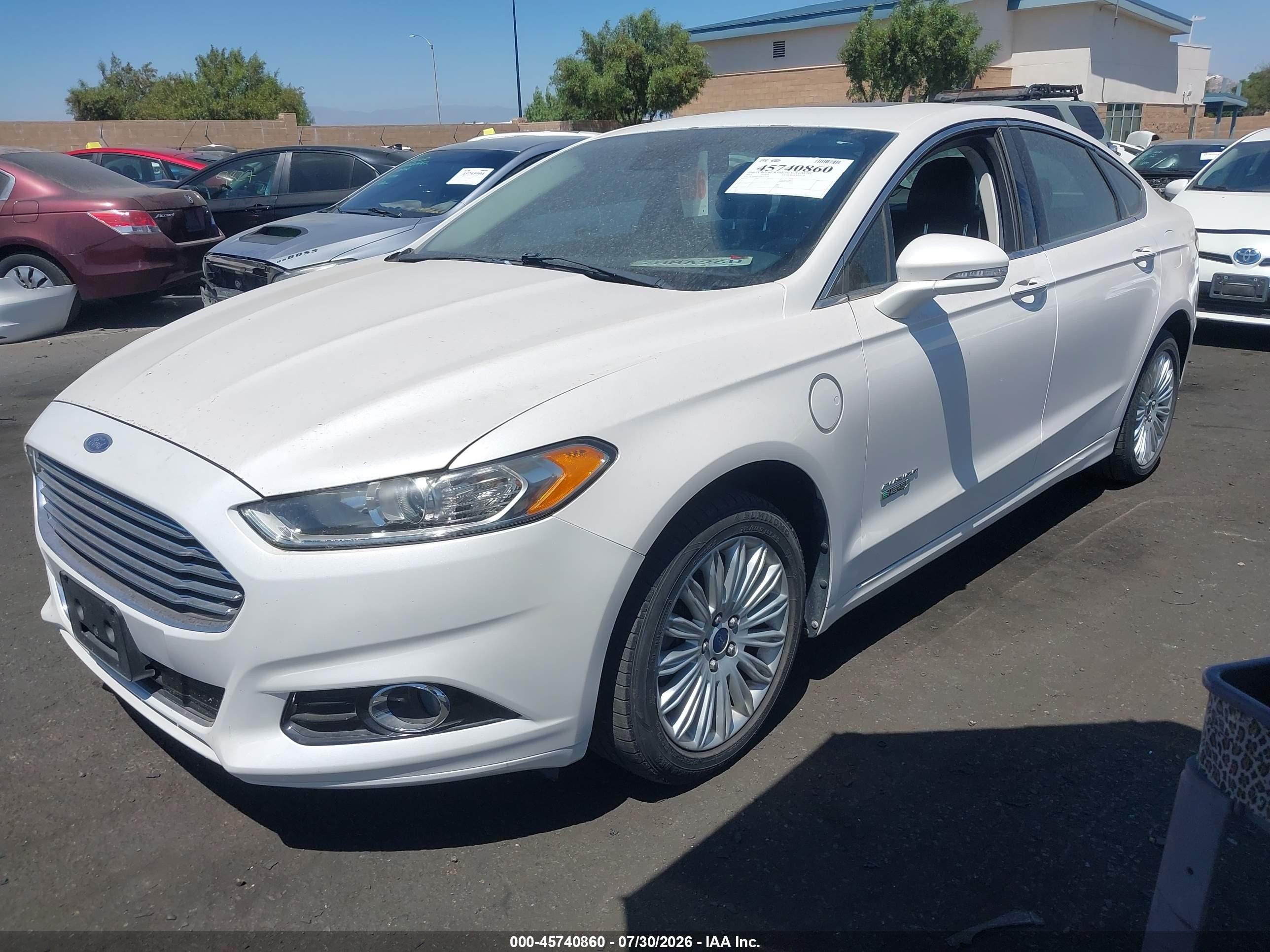 2014 Ford Fusion Energi Titanium White vin: 3FA6P0SU1ER317322